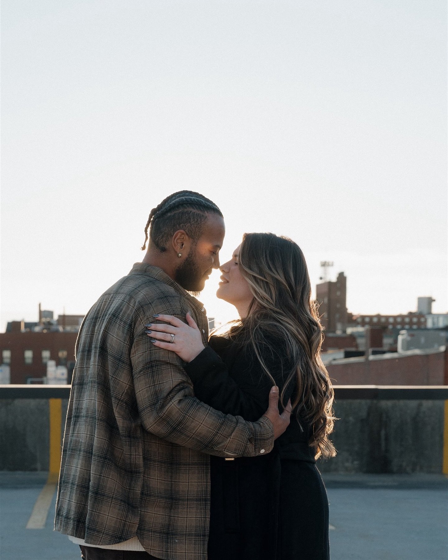 so obsessed with these two and rooftop photoshoots 😍

&bull;
&bull;
&bull;

Host: @taylorjanphoto 
Model: @jesse__anastacio 

#couples #couplesphotoshoot #engagementshoot #weddingphotographer #anniversary #portlandphotographer #portlandmaine #neweng