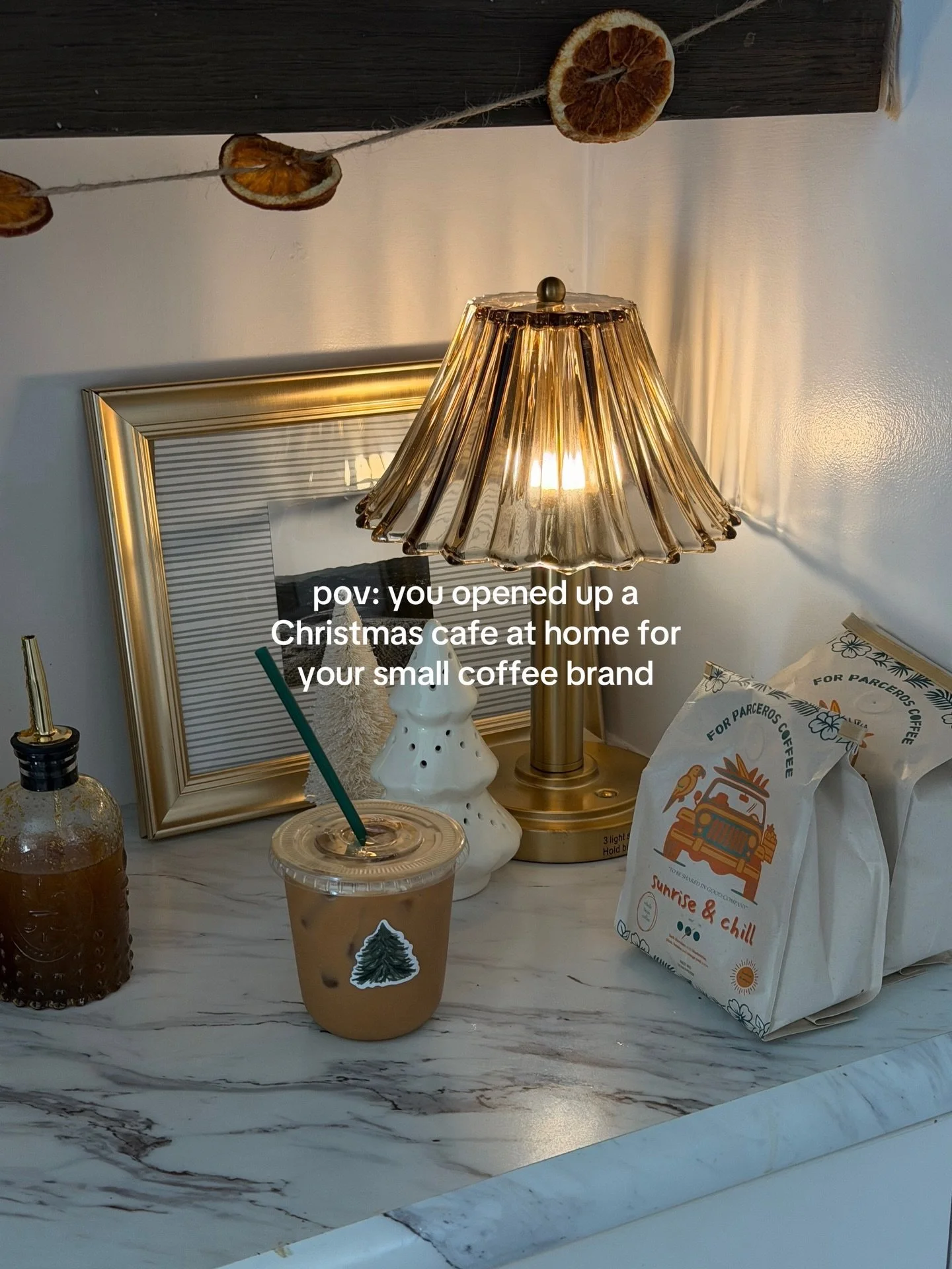 Christmas cafe pop up 🎄🤎