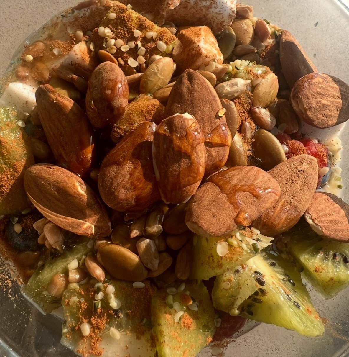 THE UNDERRATED POWERHOUSE: Vitamin E

Most people think of Vitamin E as &ldquo;the skin vitamin&rdquo; &mdash; but its impact goes so much deeper.

Here&rsquo;s why I love it:
&bull; A strong antioxidant that protects your cells from daily stress &bu