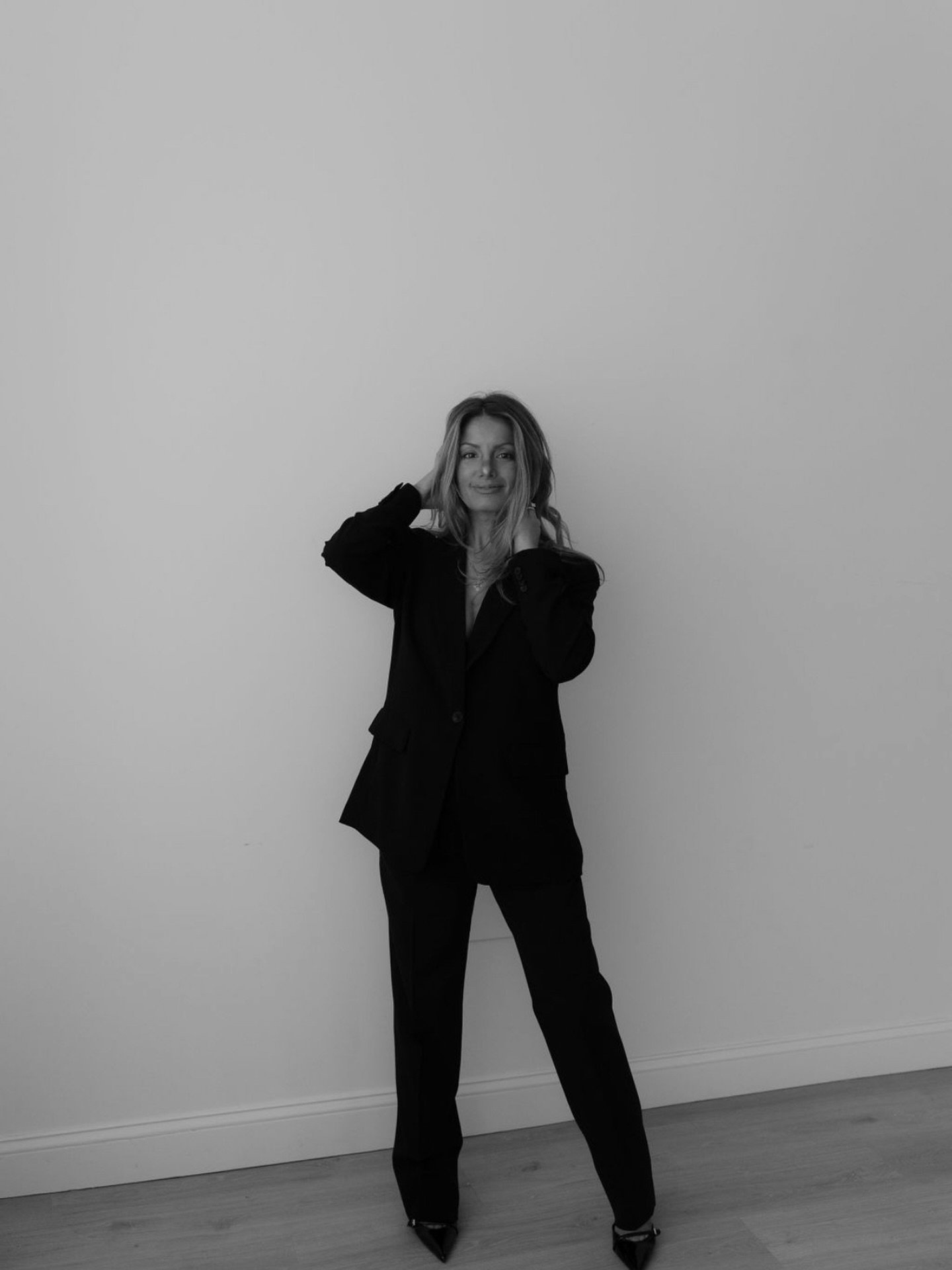 To the new faces here, welcome. I&rsquo;m so glad you&rsquo;re here!

My name is Alaina King, and I am the founder of Dromos Wellness. Healing has been both my profession and my personal devotion for years&mdash; a journey of learning to listen, soft