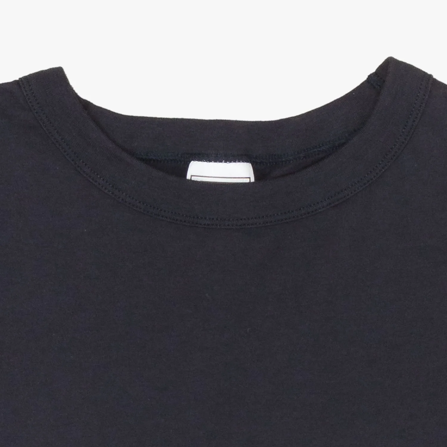 Regular_Tee_Navy_Detail.jpg