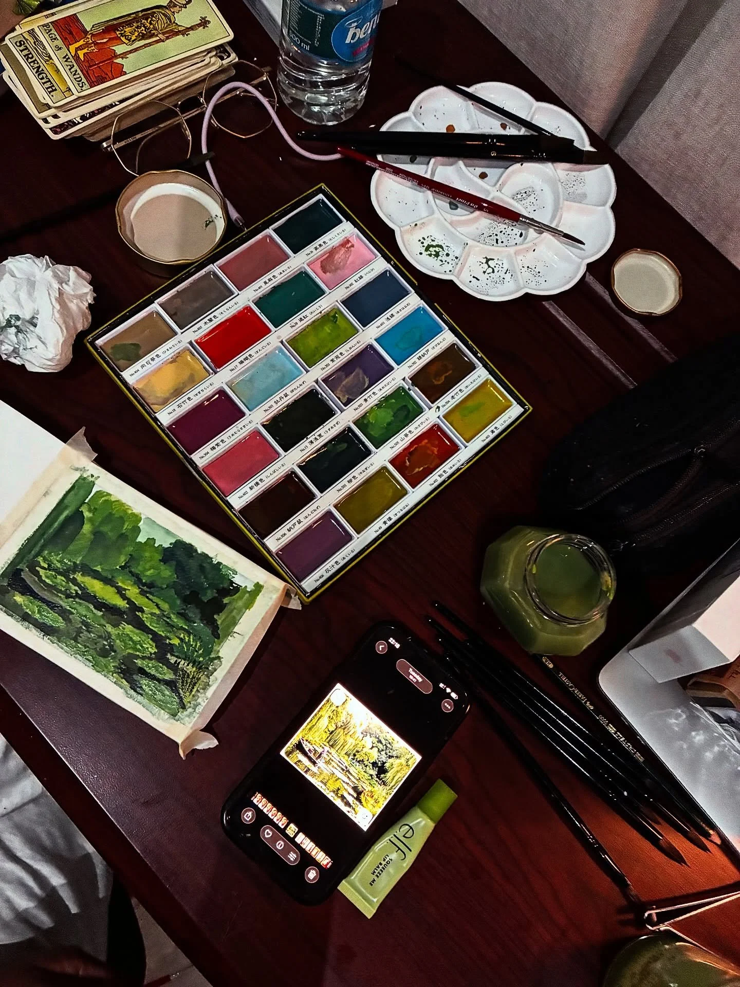 Watercolour study with Kuretake Gansai Tambi.

#watercolour #gansaitambi #bts #justiceforonemorenight #artistsofinstagram