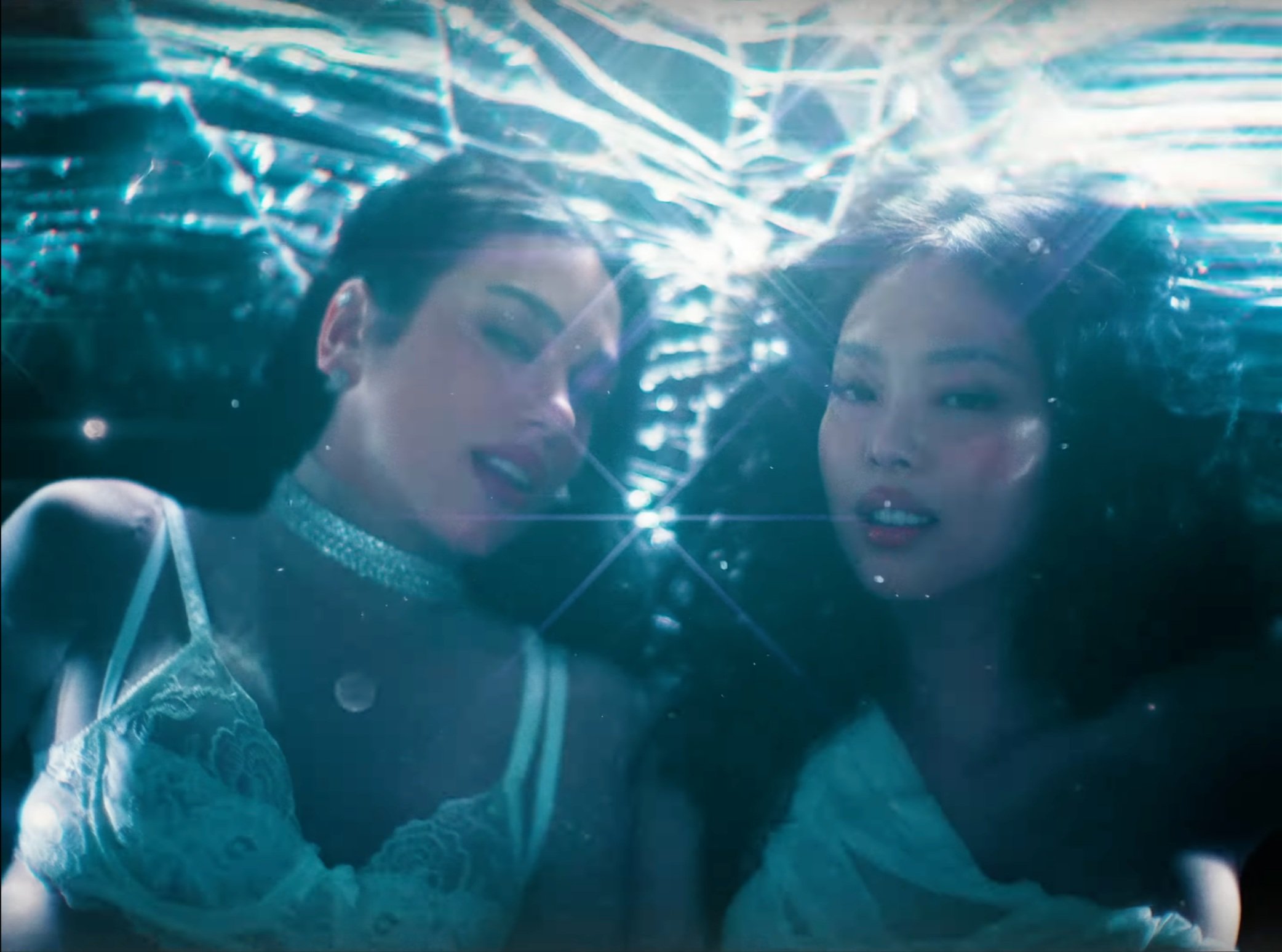 Handlebars / JENNIE & Dua Lipa
