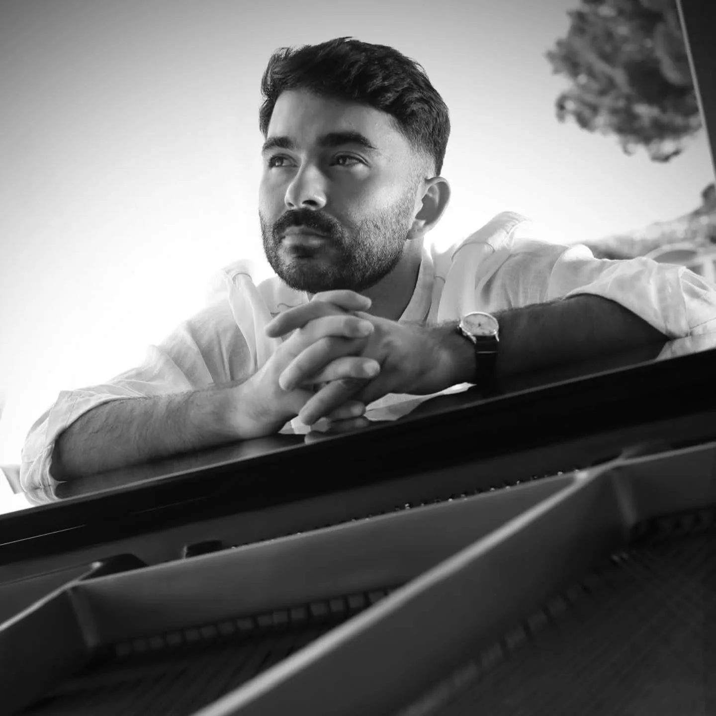 Caros amigos, quinta-feira, 28 de novembro, vou tocar em Vila Nova de Gaia, pelo ciclo Lux Fidelis, dedicado aos compositores portugueses.&nbsp;

Neste concerto ser&atilde;o interpretadas obras para piano de Ant&oacute;nio Fragoso, Luiz Costa, Lu&iac