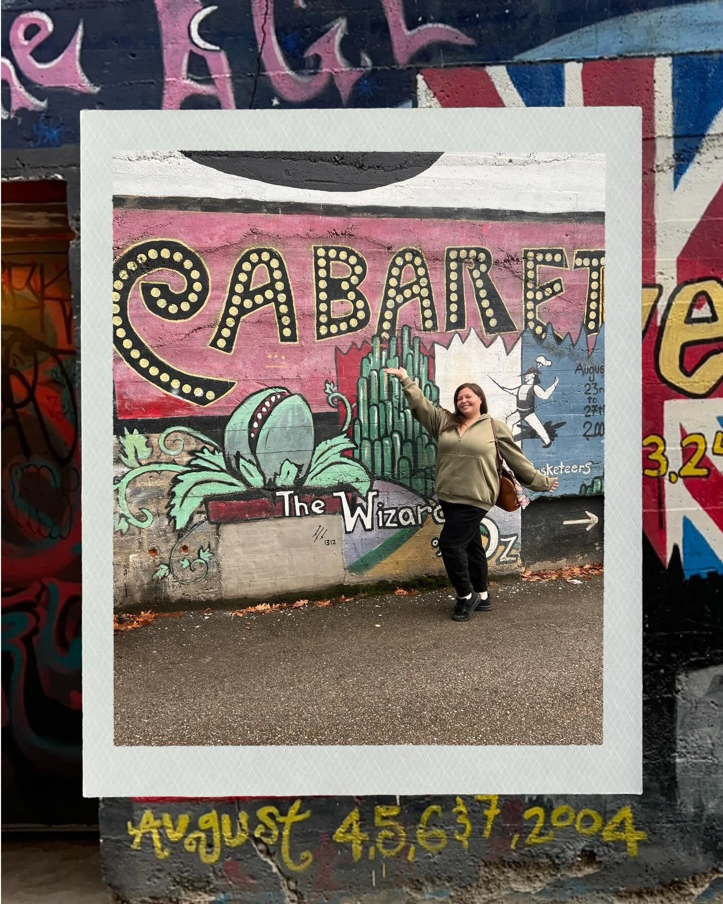 A weekend in Nelson! 💃

One of my favorite parts of traveling to perform is getting more comfortable in my little home away from home - always made easier and more fun with my girls! While the 3 hour drive turned into 9 hours thanks to awful road co