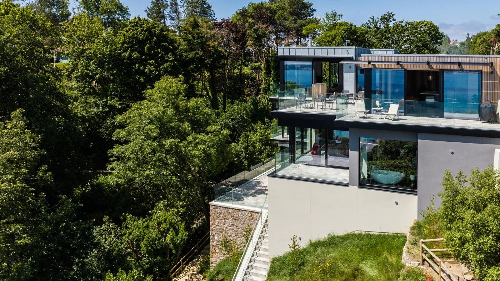 WhatsApp Image 2025-01-05 at 17.50.17 (16).jpeg