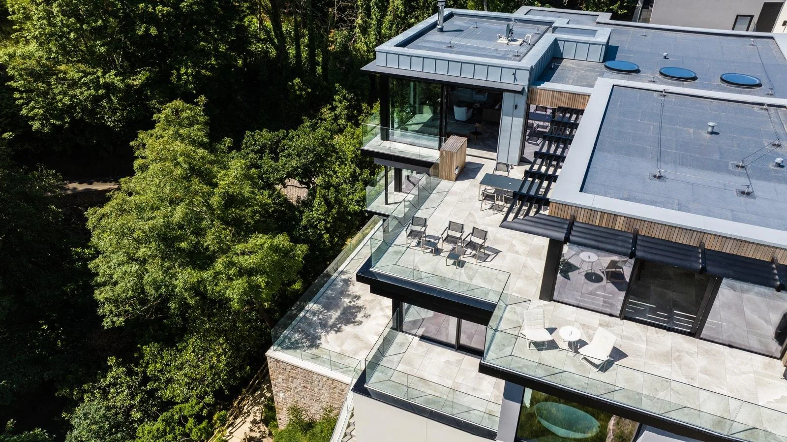 WhatsApp Image 2025-01-05 at 17.49.19 (15).jpeg