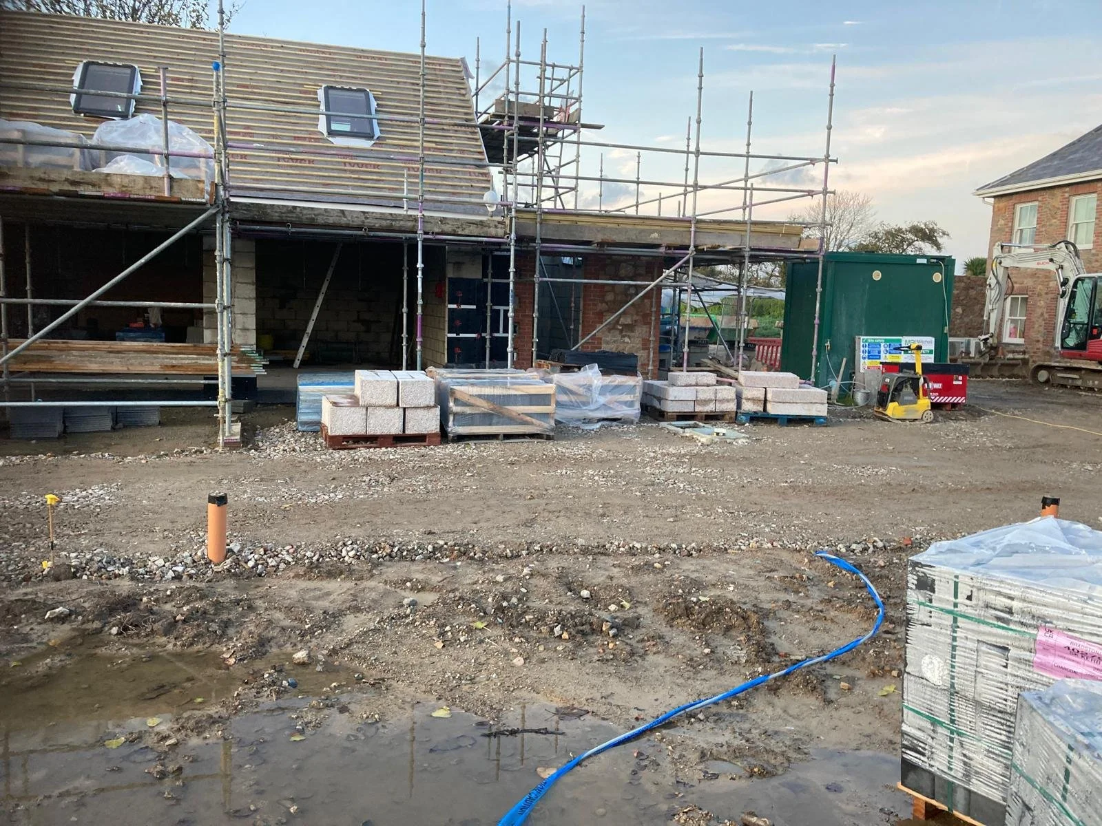 WhatsApp Image 2025-01-25 at 17.46.00 (10).jpeg