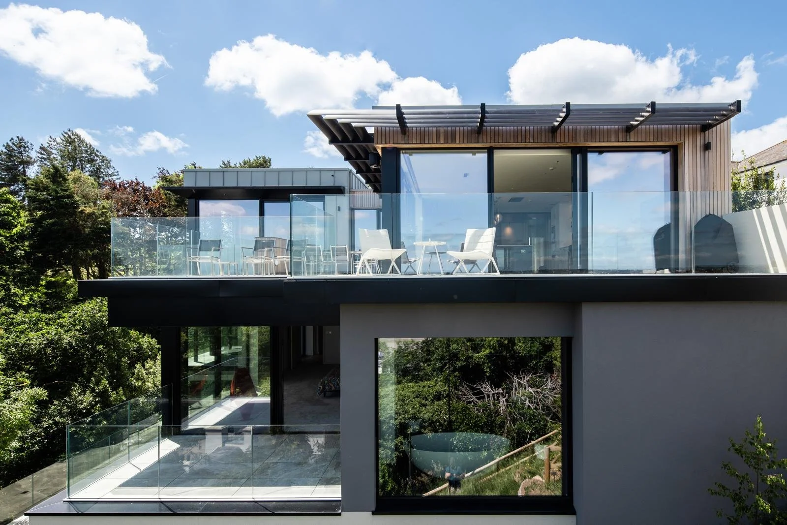 WhatsApp Image 2025-01-05 at 17.49.19 (12).jpeg