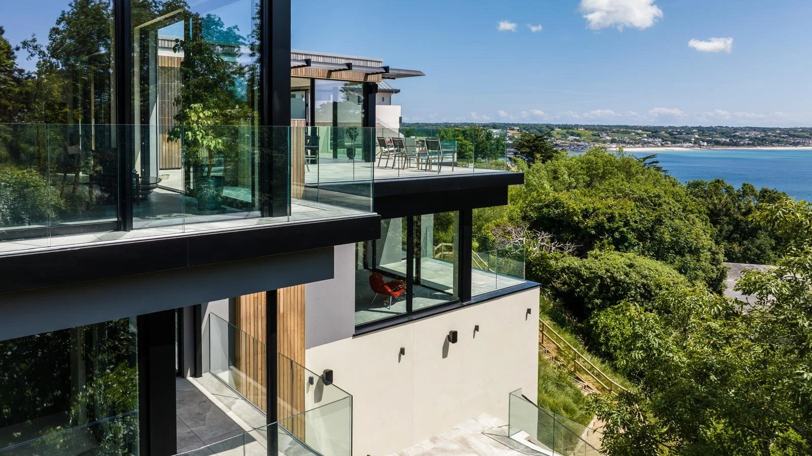 WhatsApp Image 2025-01-05 at 17.50.16.jpeg