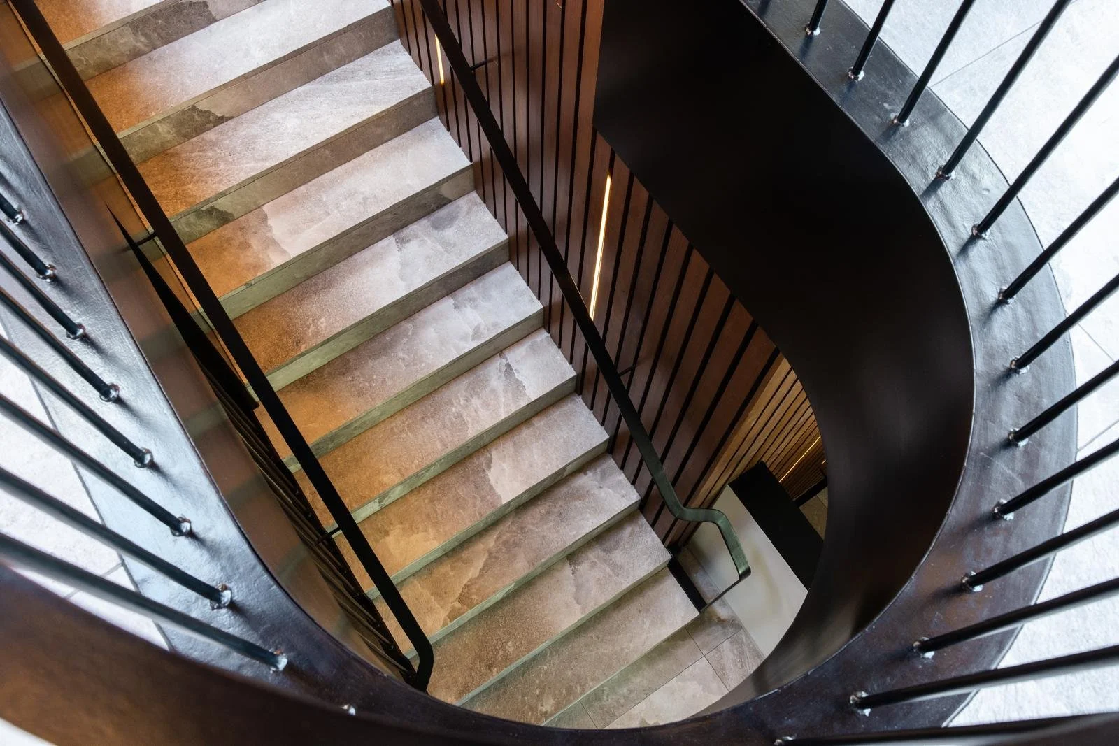 WhatsApp Image 2025-01-05 at 17.50.17 (1).jpeg