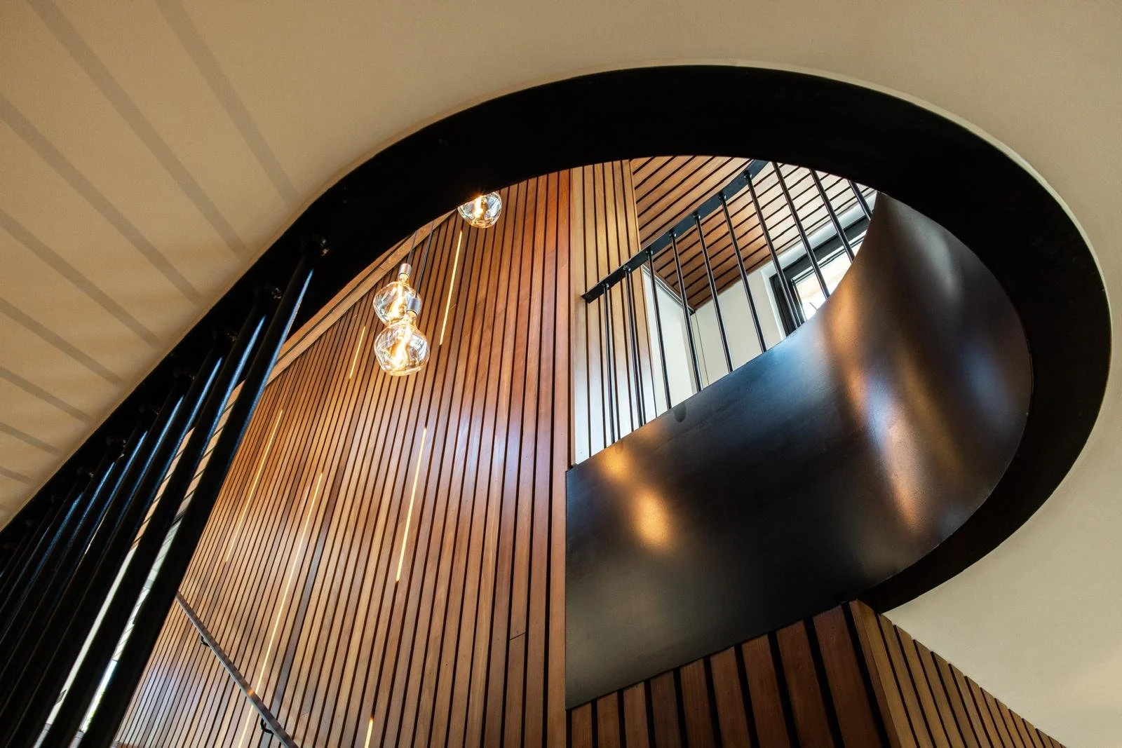 WhatsApp Image 2025-01-05 at 17.49.19 (45).jpeg