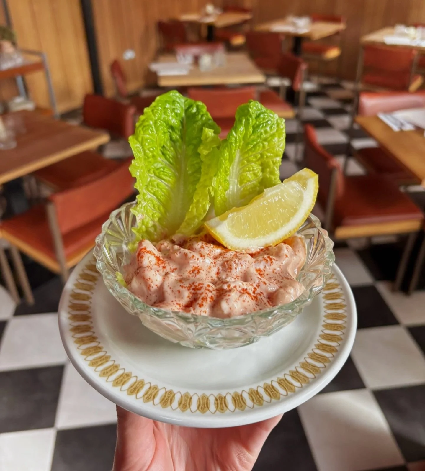 16.10.25. We had to. Prawn cocktail. No frills. On our Christmas menu available from 25th November and throughout December. 

#christmasatburen #burencambridge #millroadcambridge #cambridgefood #cambridgeuk #christmasincambridge #prawncocktail