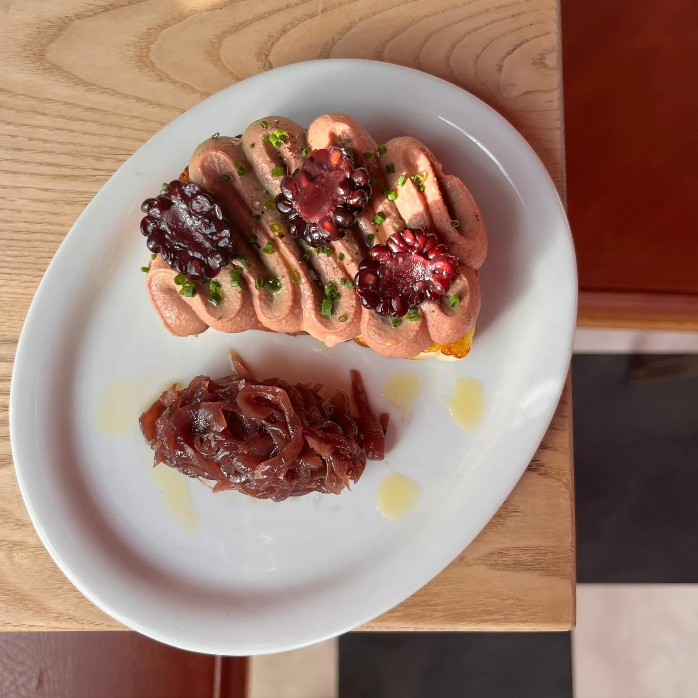 19.11.25. Another Christmas menu sneak peek... An elevated classic: chicken liver parfait, brioche, red onion marmalade + pickled blackberry. Rich, sweet + wonderfully festive. We are serving our Christmas menu from Tuesday 25th November! Have you bo