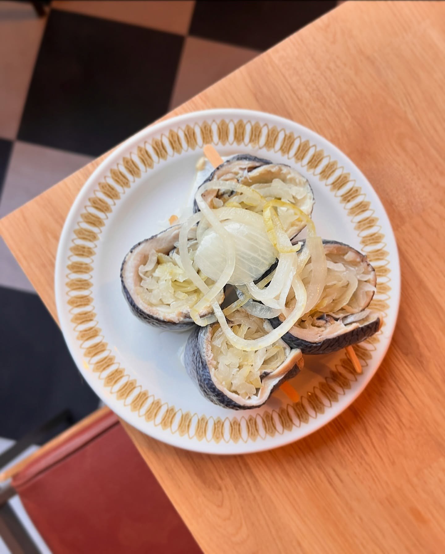 5.1.26. From our snack menu. Roll mop. This dish definitely divides opinion. Leo + Jamie love it, Charley + Chelsey hate it. Which side are you on? 

#burencambridge #rollmop #cambridgefood #millroadcambridge #cambridgeuk