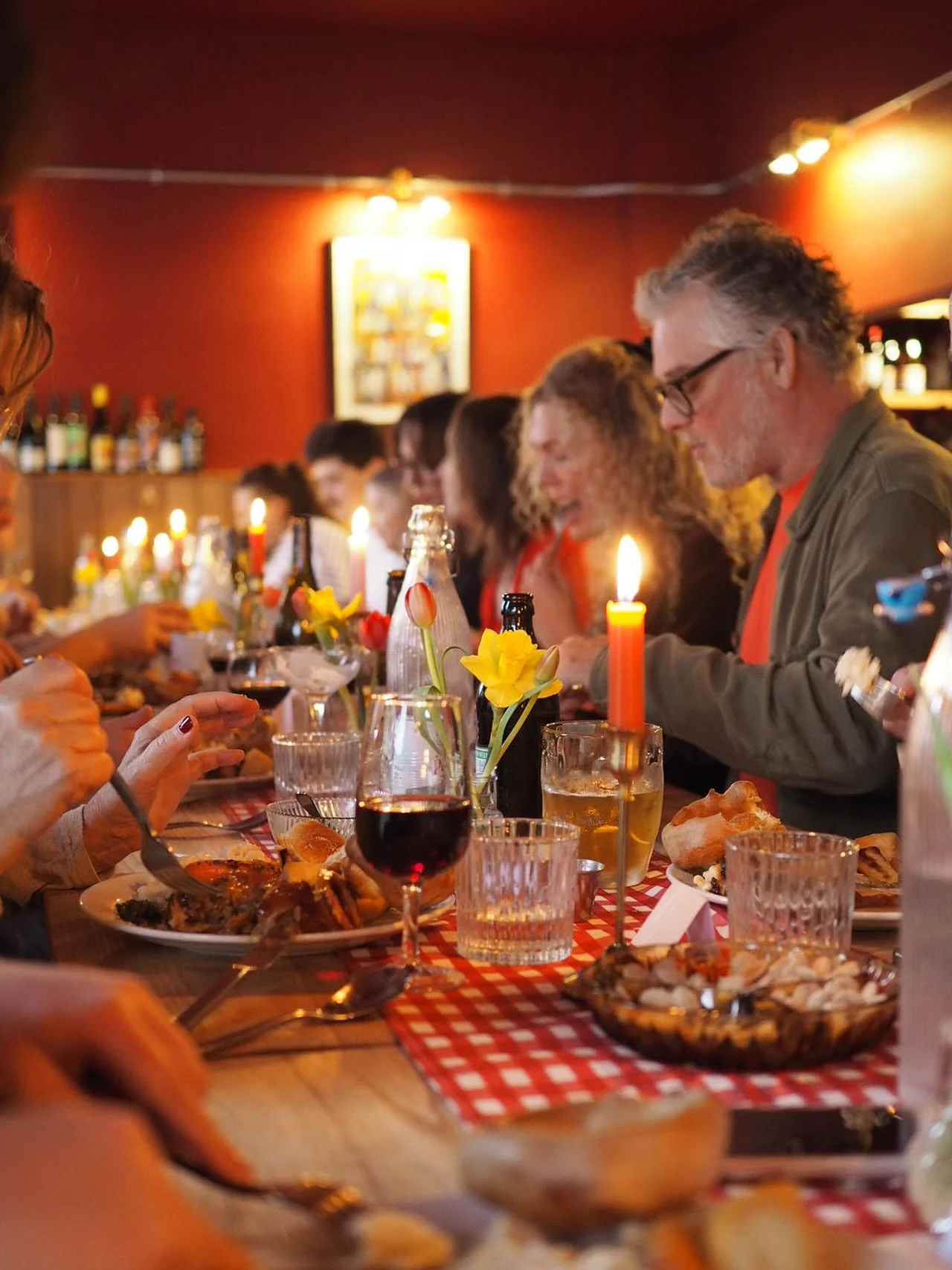 1.2.26. Our first Sunday roast. Thanks to everyone who came. We hope you loved it as much as we did! Massive hats off to the kitchen team, Molly + Gio and FOH Chelsey + Jamie. 🌟 The question is&hellip;.shall we do it again? 

#burencambridge #millro
