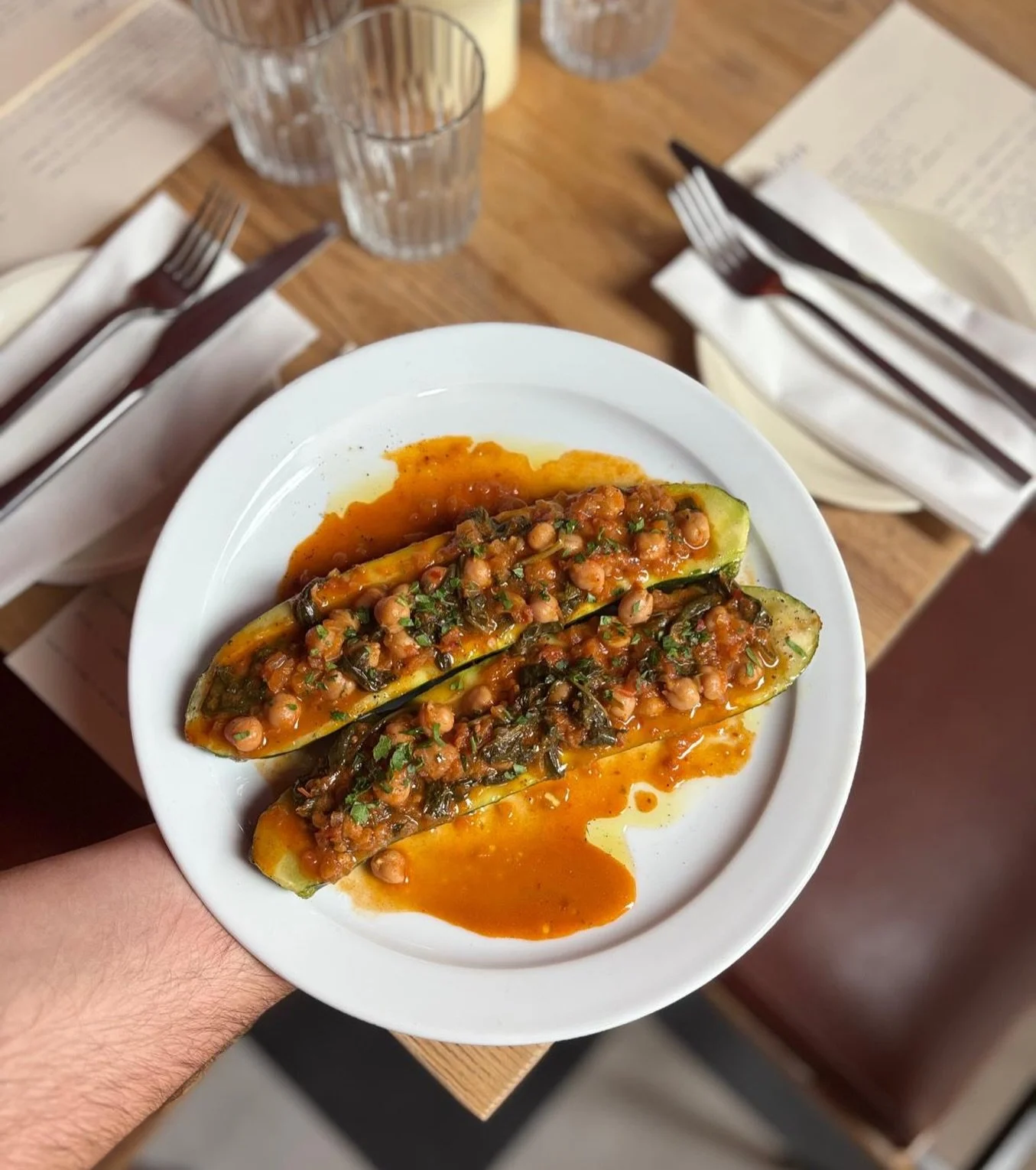 11.6.26. On the menu this week: Stuffed courgette, spiced spinach + chickpeas. 

#burencambridge #cambridgeuk #millroadcambridge #canbridgefood
