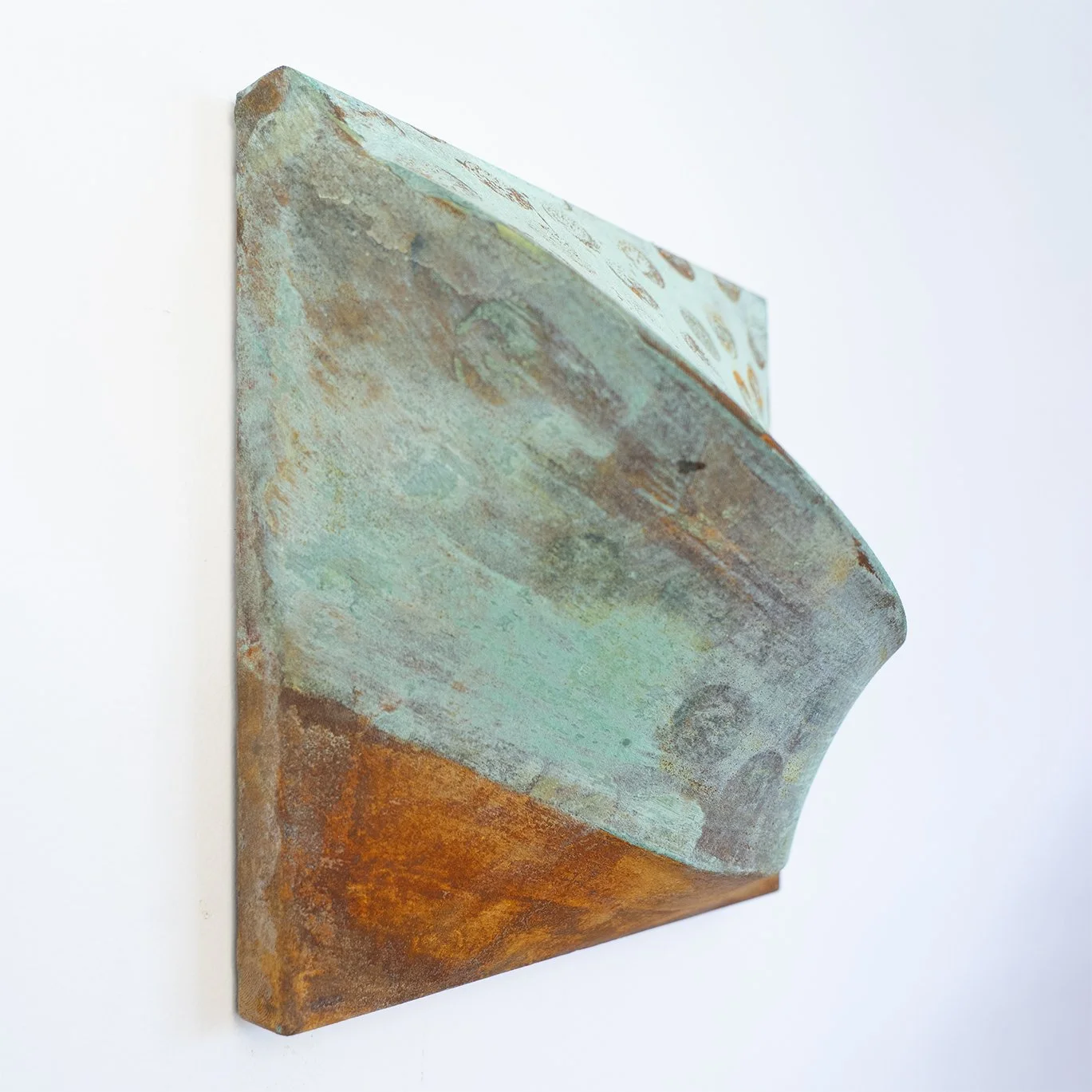 T_Karpowicz_Large Cocoon_10_Side.jpg