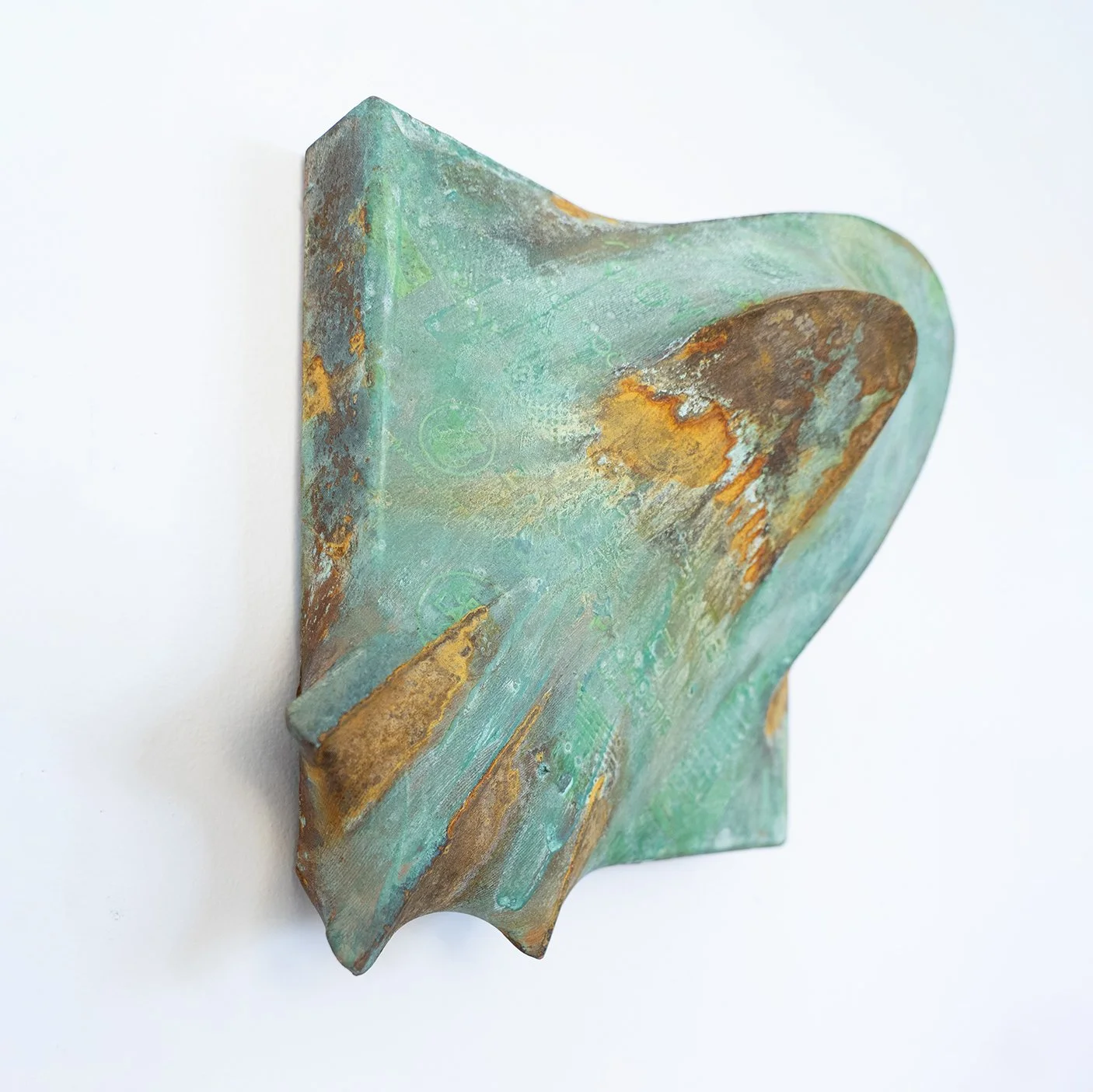 T_Karpowicz_Small Cocoon_5_Side.jpg