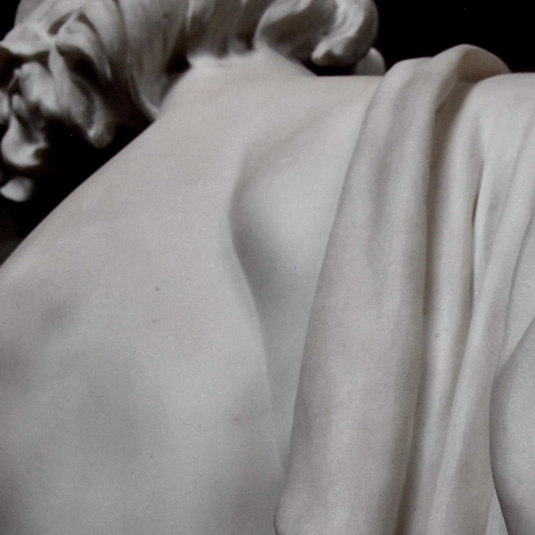 Aurinko_Tendresse III_DET.jpg