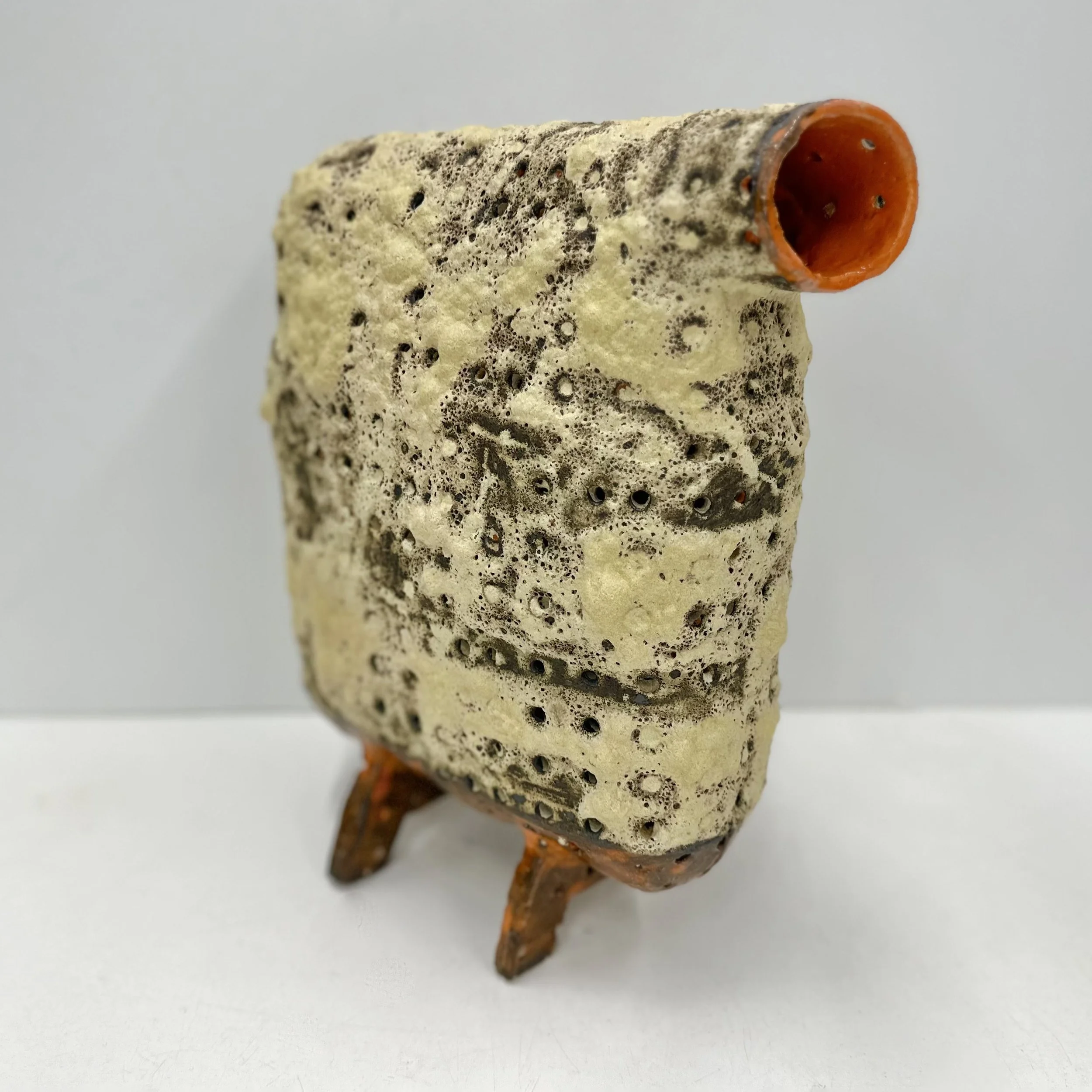 Birschbach_Ochre Lamp.jpg