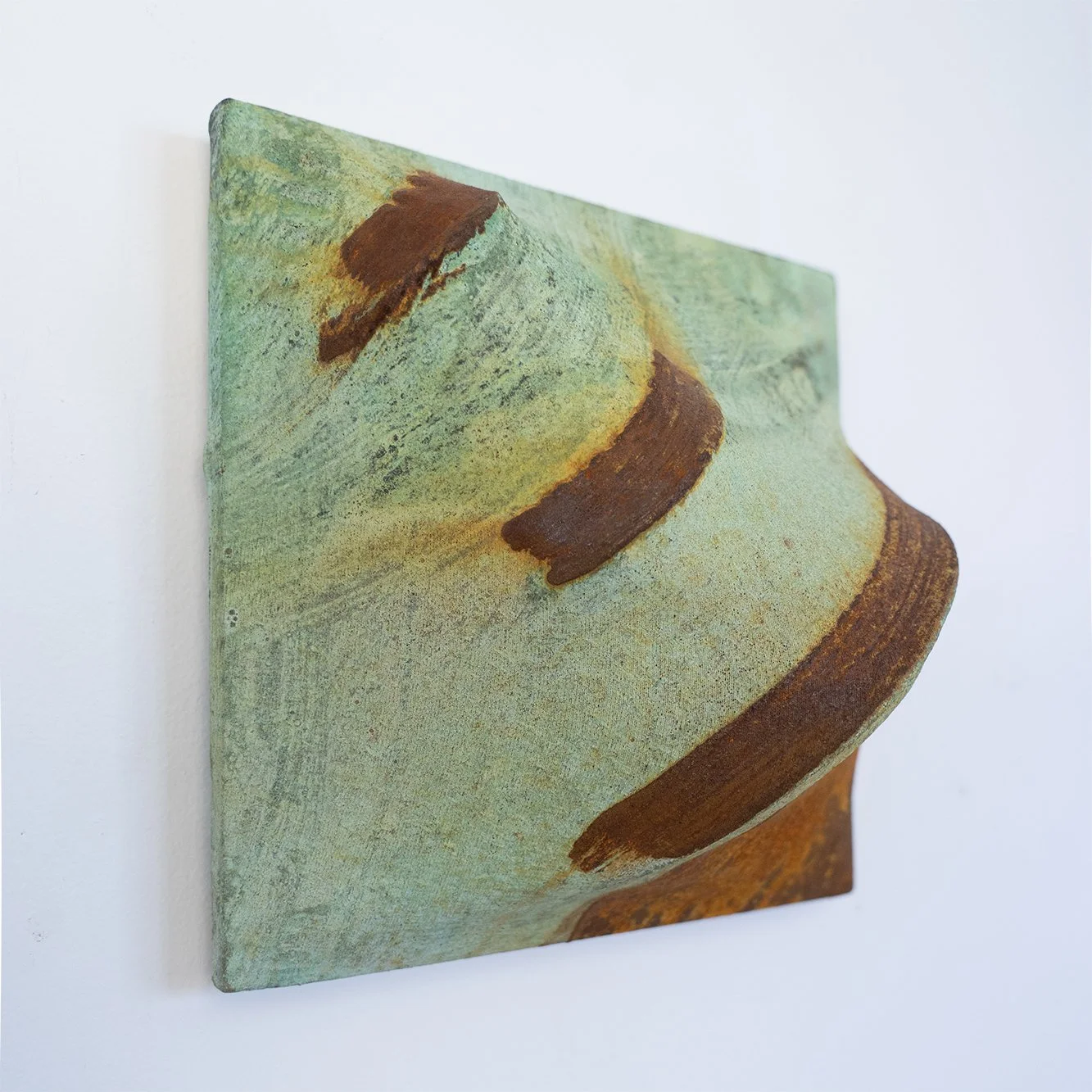 T_Karpowicz_Small Cocoon_11_Side.jpg
