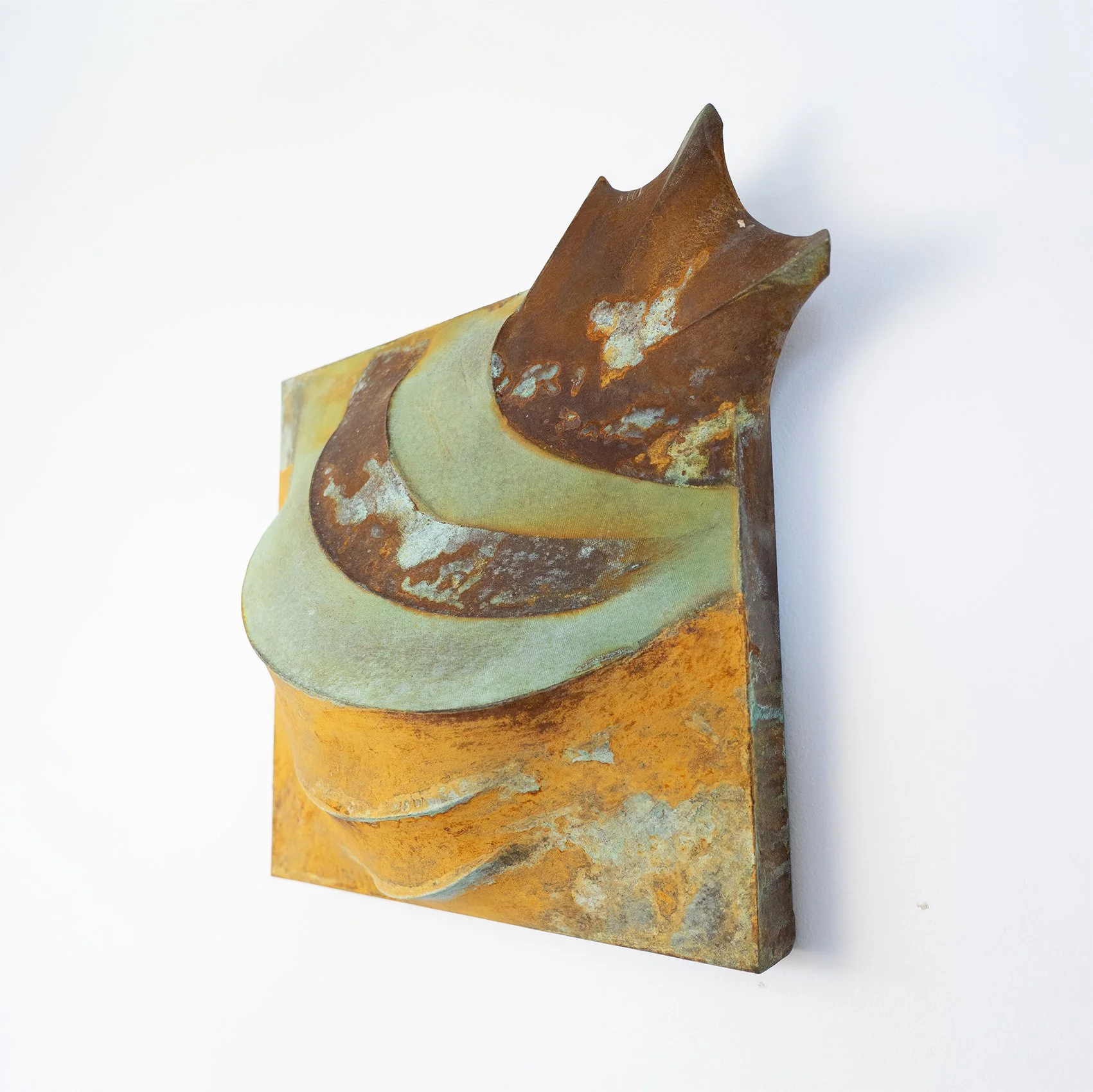 T_Karpowicz_Large Cocoon_3_Side_2.jpg