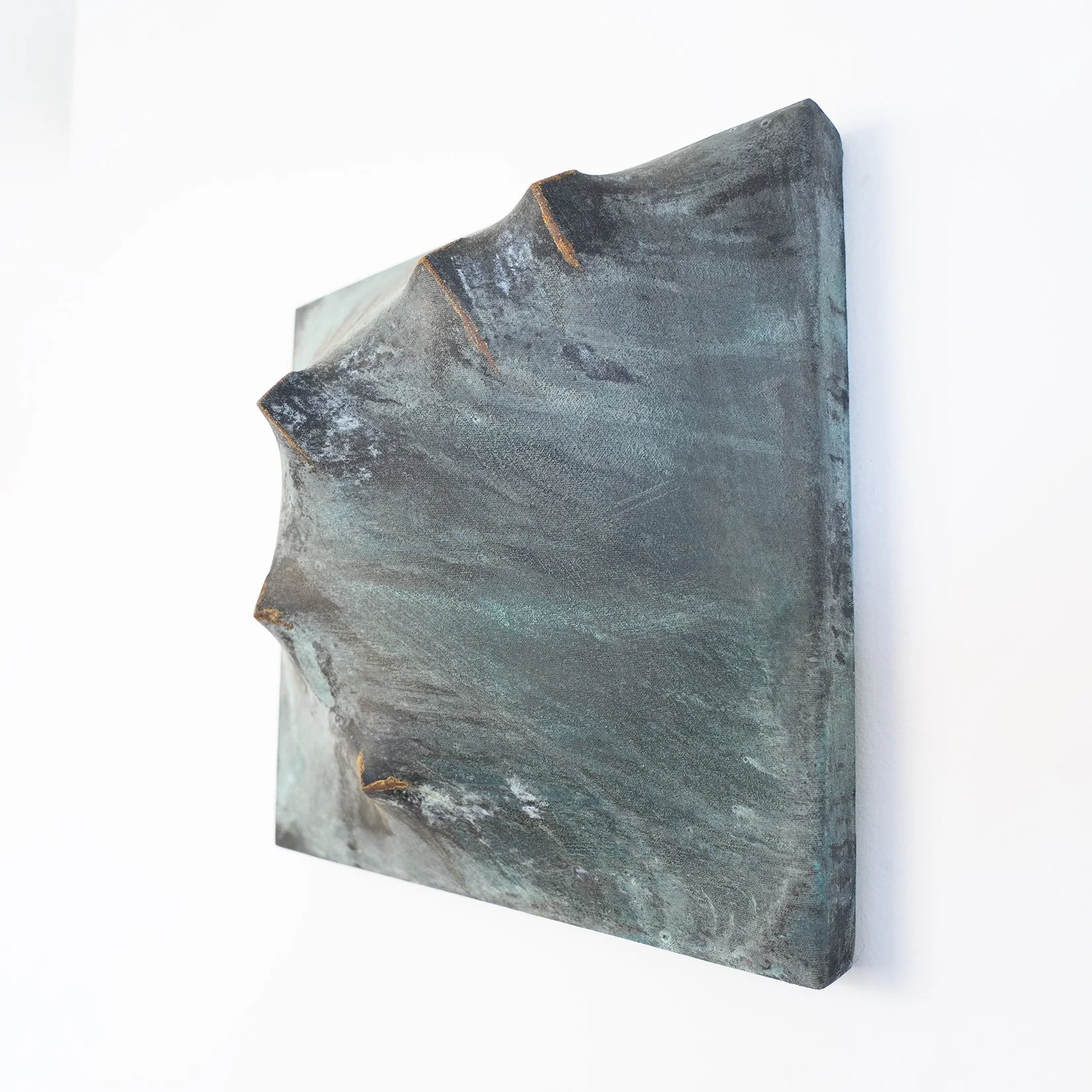 T_Karpowicz_Large Cocoon_9_Side_2.jpg