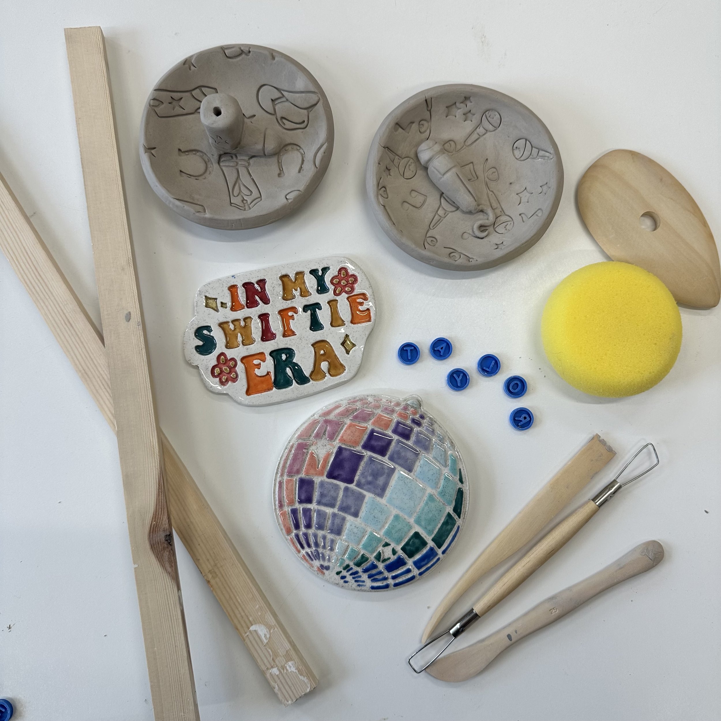 Taylor Swift Clay Making