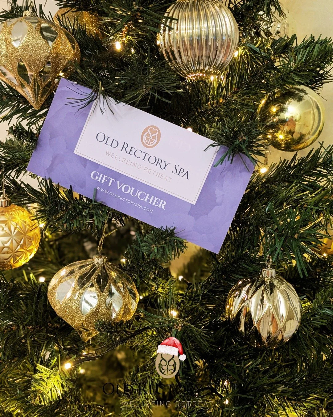 Our Christmas decorations are up, and we&rsquo;re feeling festive! 

Get ready for all the cosy christmas vibes on your next visit 🎄⭐