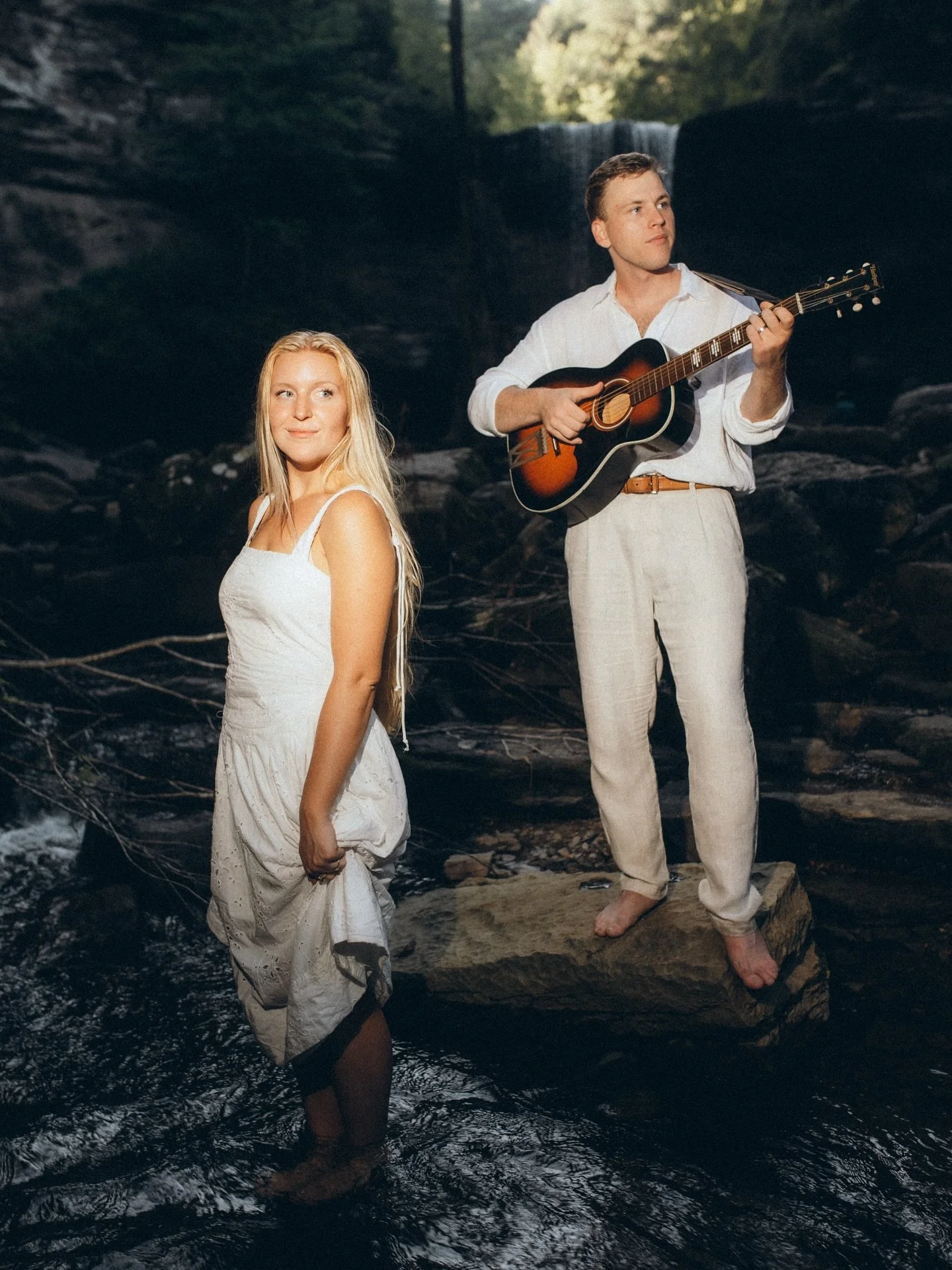 @riverandrailmusic Lovers, Enemies, Always Friends

This was so special to capture for so many reasons. A two-hour drive with friends, getting lost along the way, and hiking down a waterfall to get the perfect scenery. 

Thank you, Alex and Gracie, f