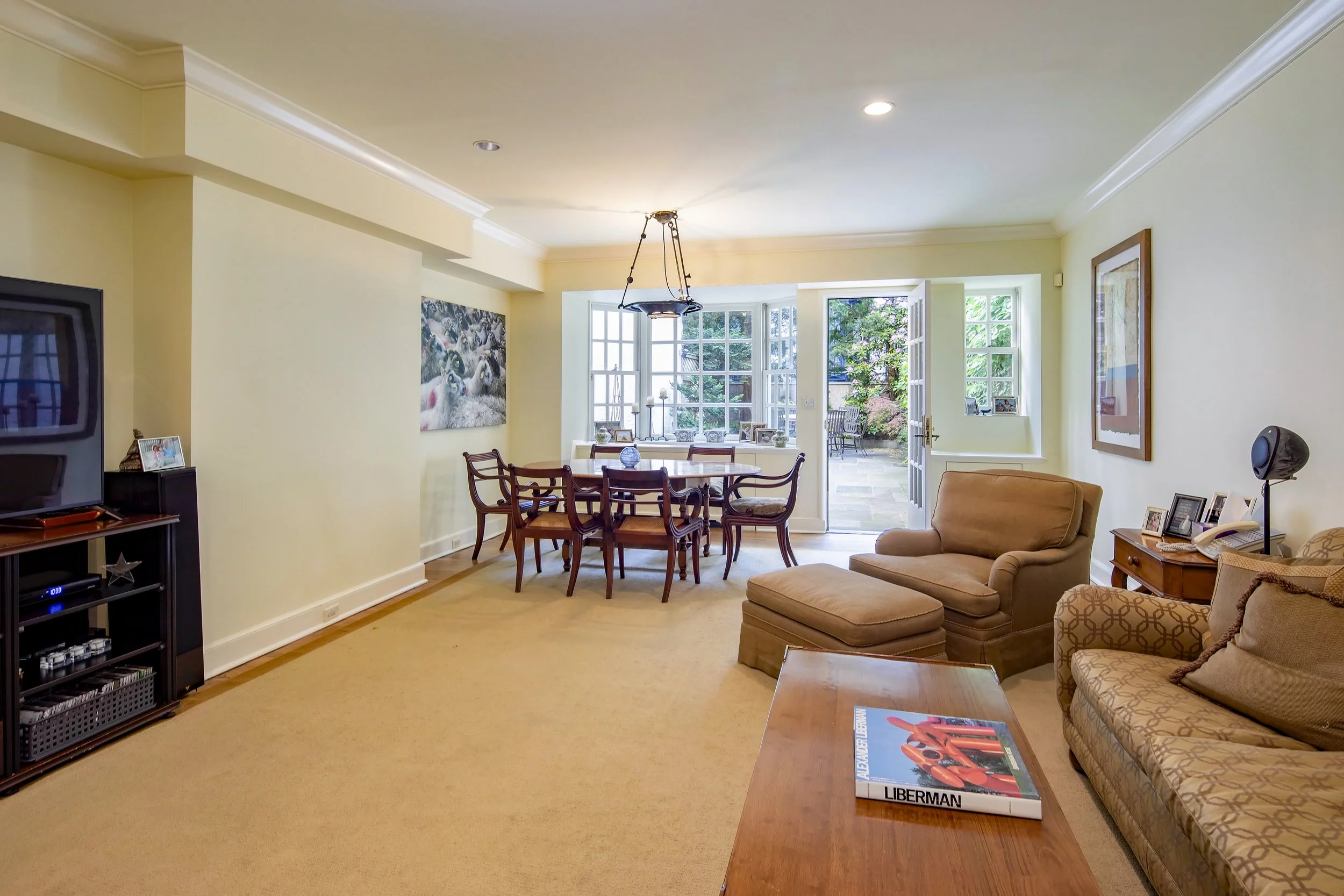 03-173 East 70th St    - 19650881--173East70thSt-TH-FamilyRoom1_ch_ch.jpg