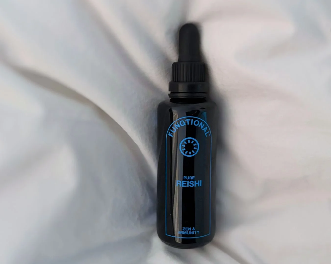 Bottle of Fungtional Pure Reishi extract used for nervous system support and stress regulation during the fertility journey.