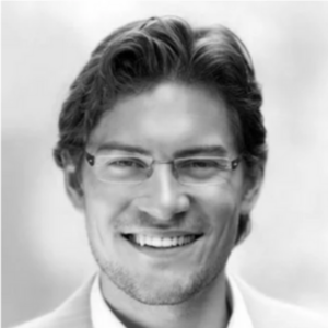 Photo of Steve Parker smiling 