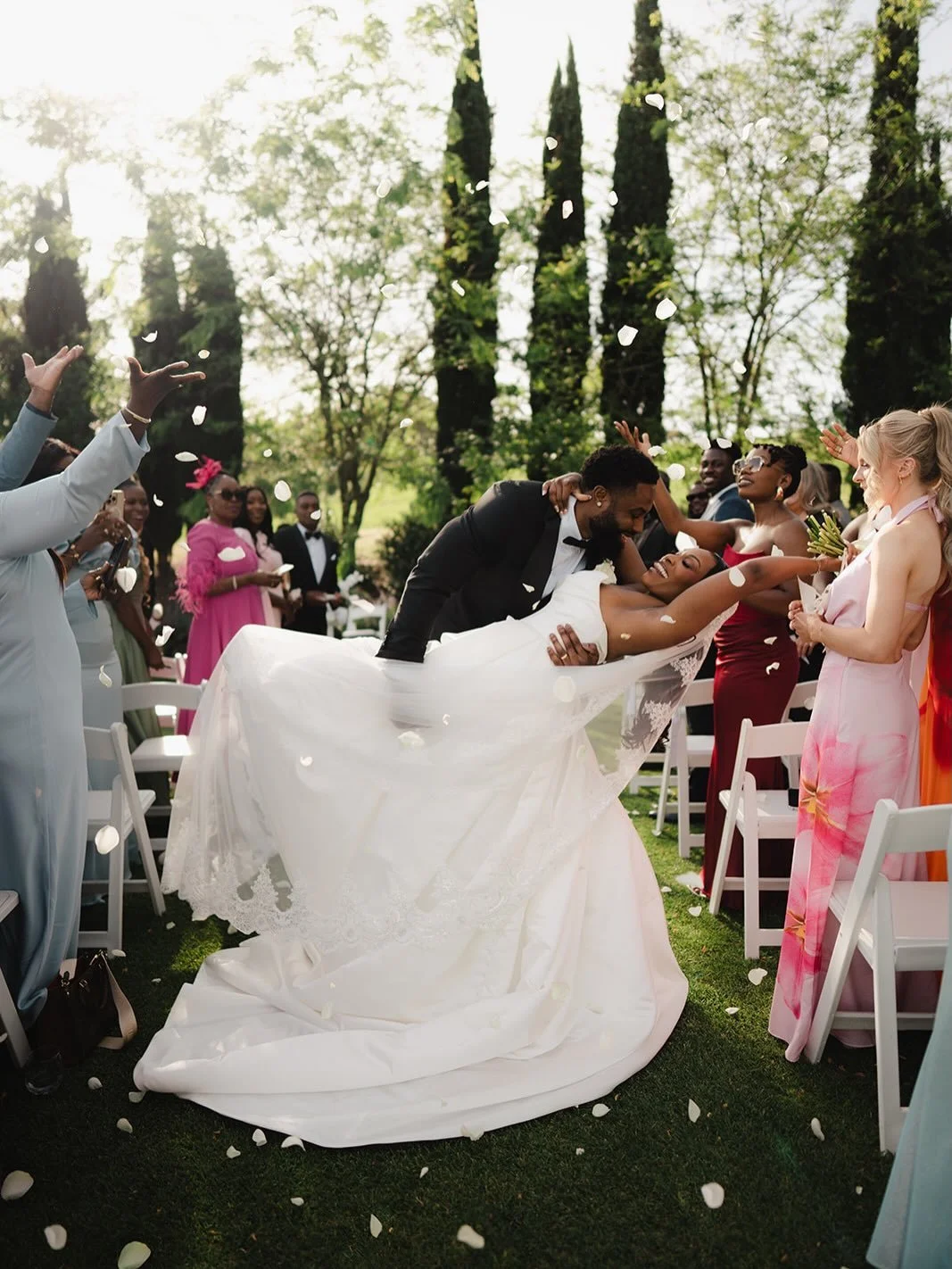 Audrey &amp; Martin

@audreyyyyx__ 
@travisandbennyweddings
@judehallmedia_weddings 
@sondersocial_
@blushandco_adl 
@venue.productions
@sugarandspicecakes 
@inthebooth 
@goldingwines
