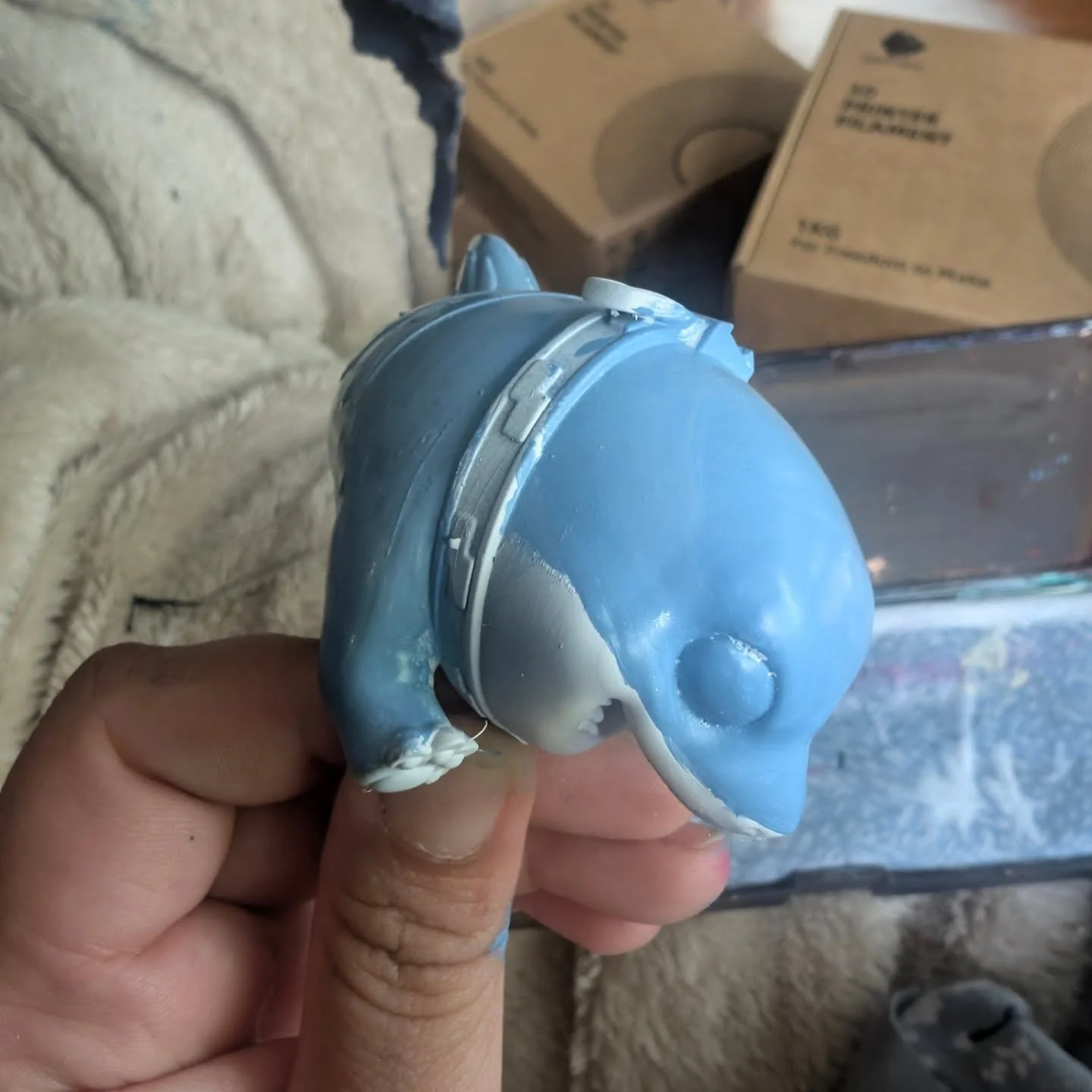 🎶 Babbbbby shark dooo Doo Doo 🎶
#jefftheshark #miniaturepainting #babyshark