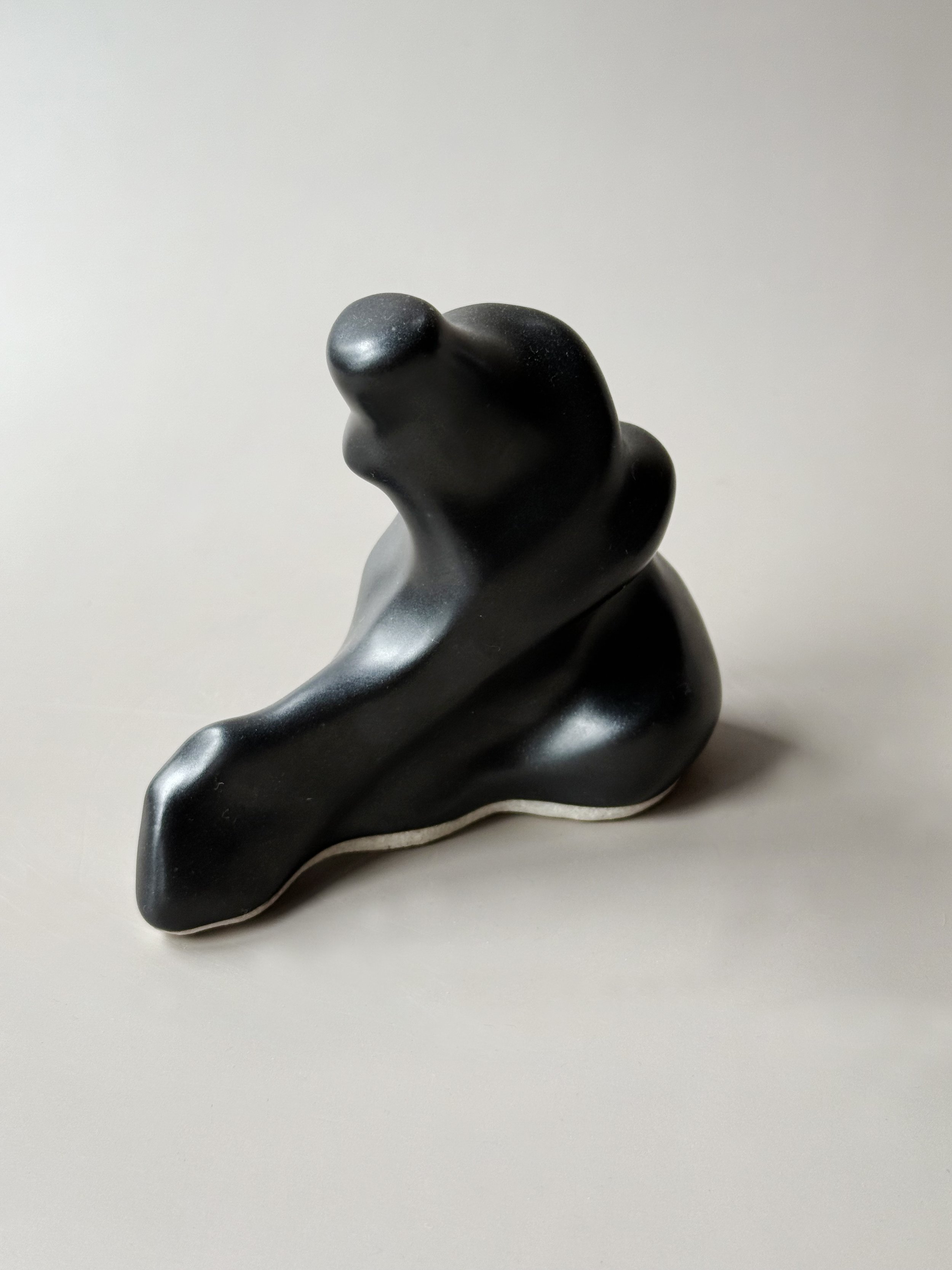 Moore Sculpture No.2