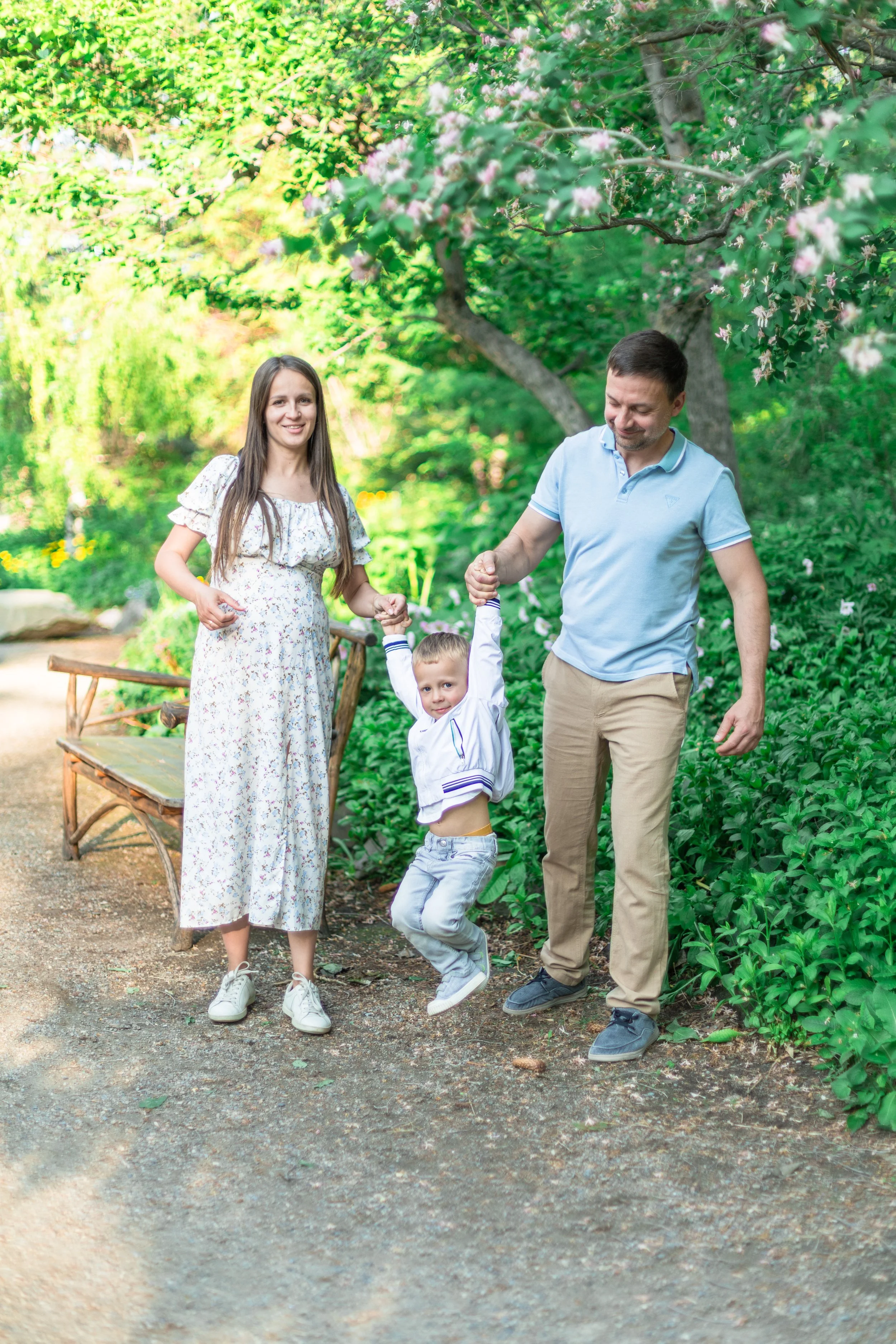 Alina Family Photos 2025 LQ-56.jpg