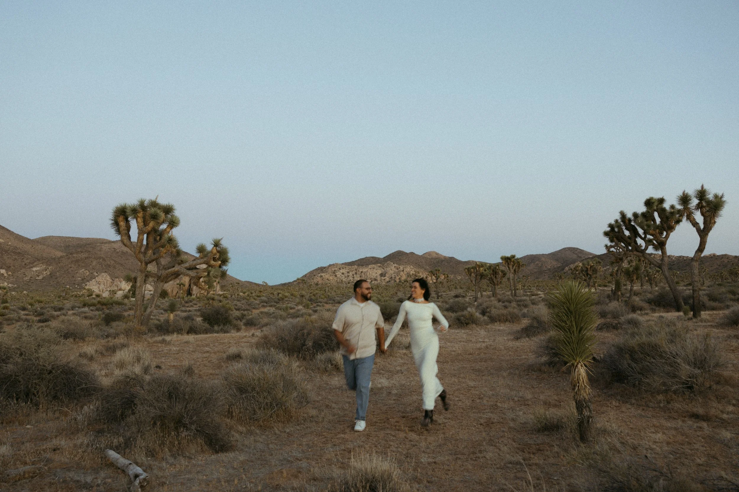 Engagement Photo Ideas for an Adventurous Getaway In California