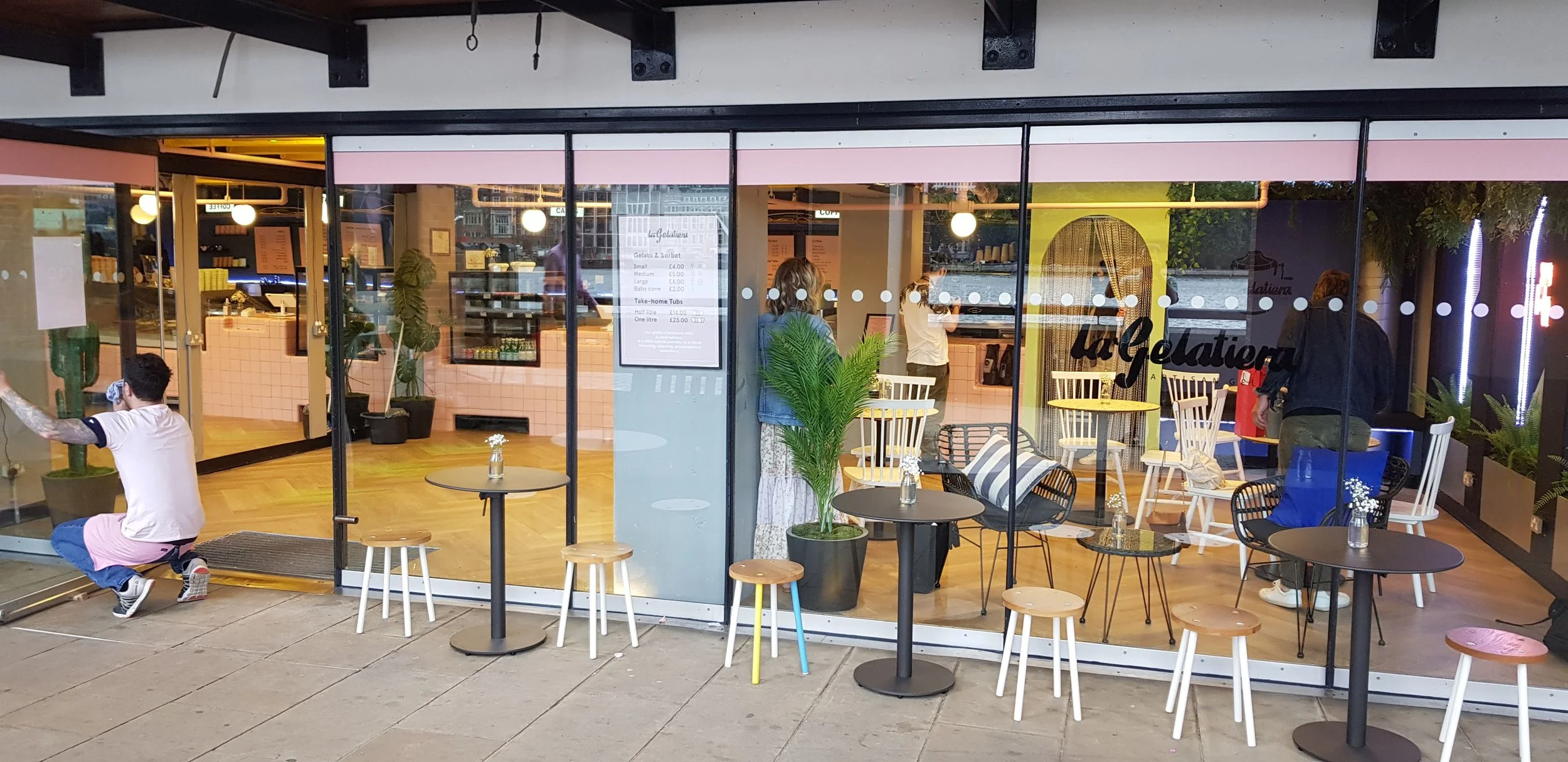 Commercial refurbishment high quality.jpg