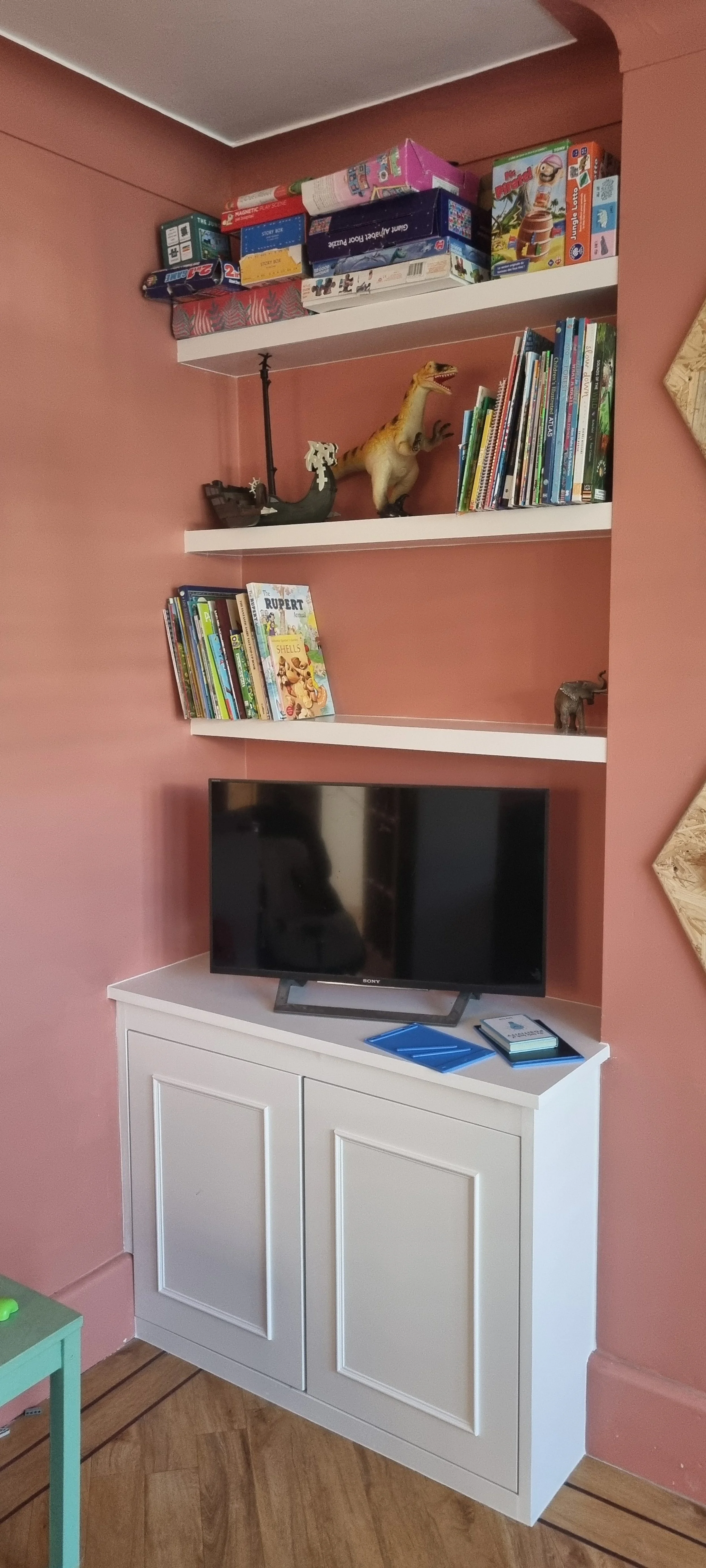 alcove cabinets and shelves poole.jpg