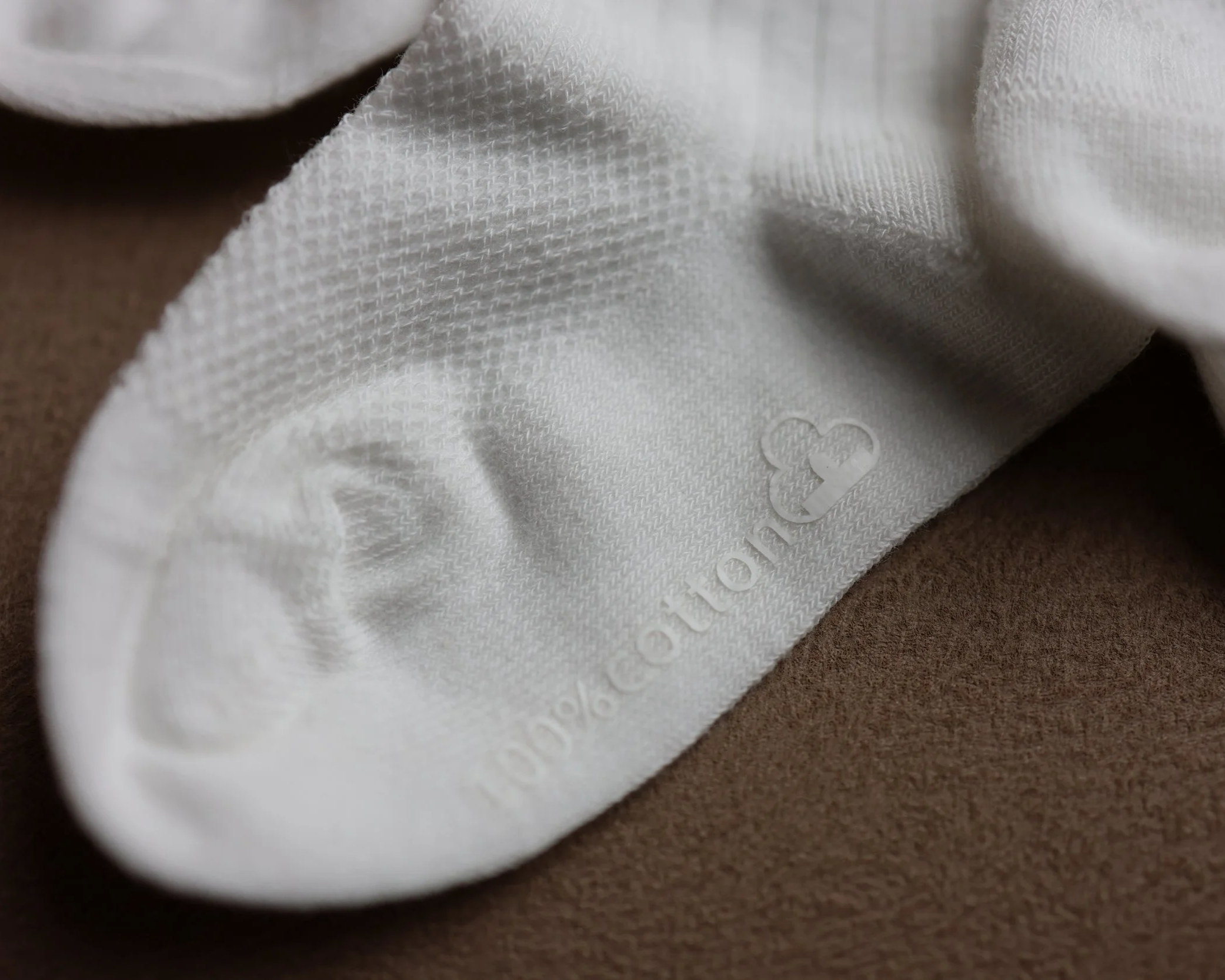 hatoessential-all-white-kids-sock-set