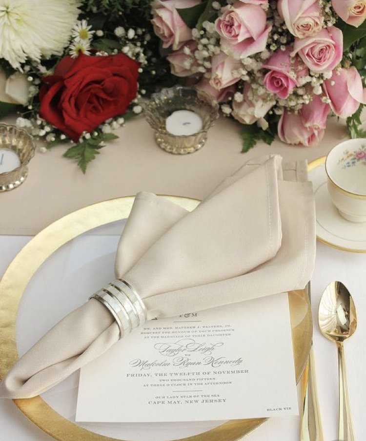 champagne-napkins.jpg