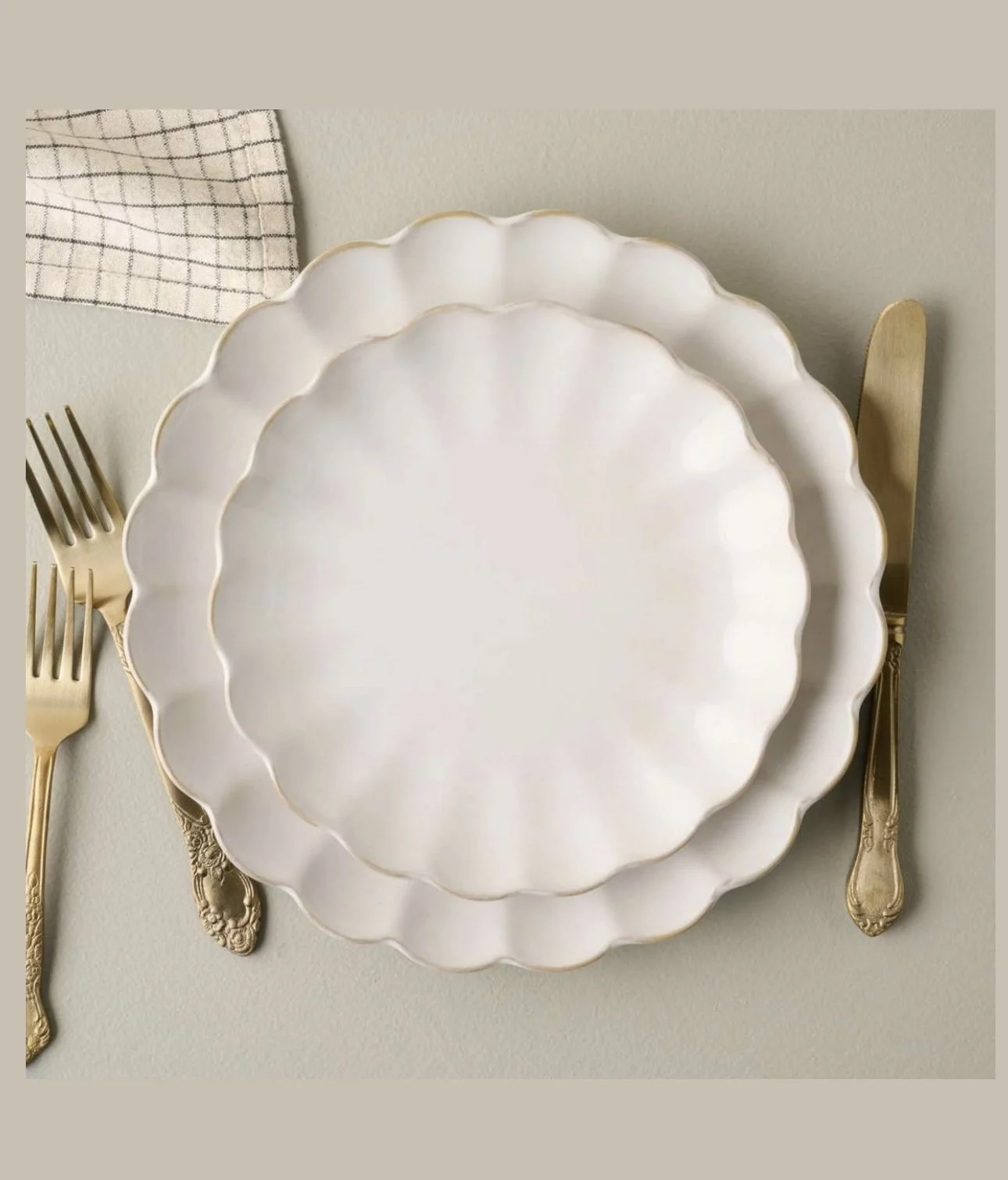 Beige Scalloped Dinner Plate