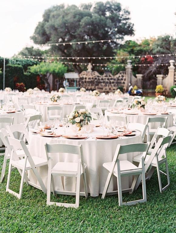 white-tablecloth-example.jpg