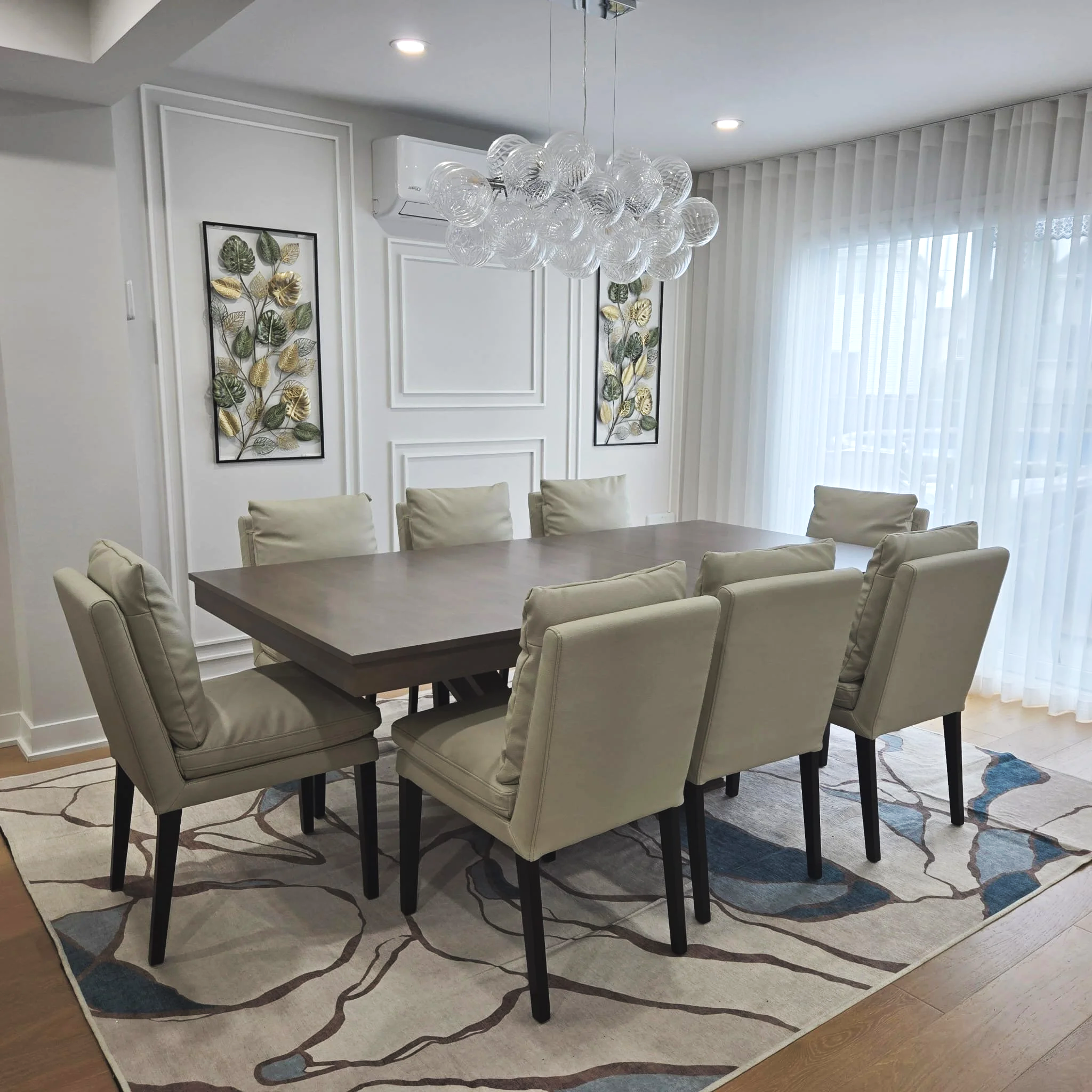 Finished dinning room