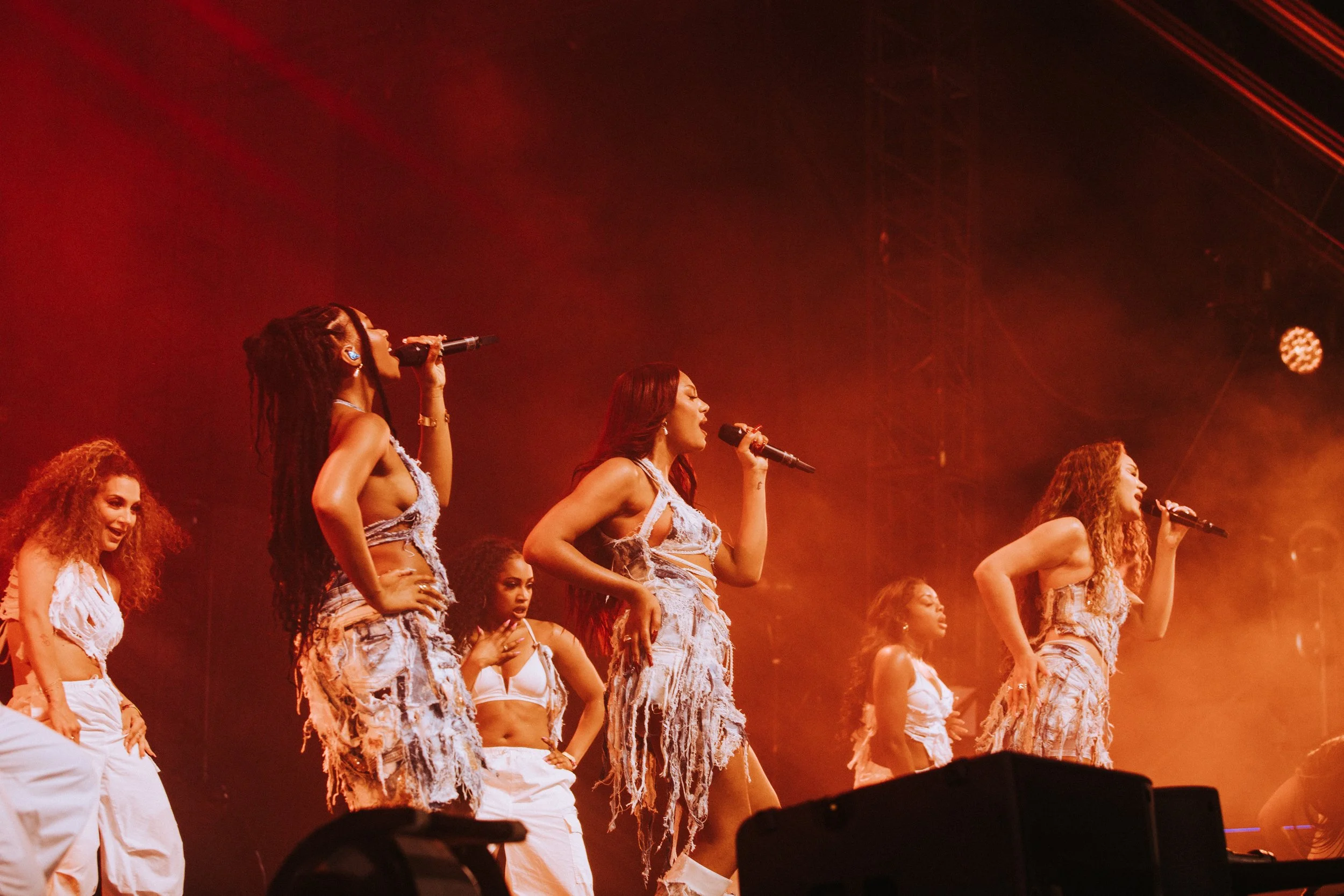 Coachella24_W2_E Velasquez_0112833-Edit.jpg