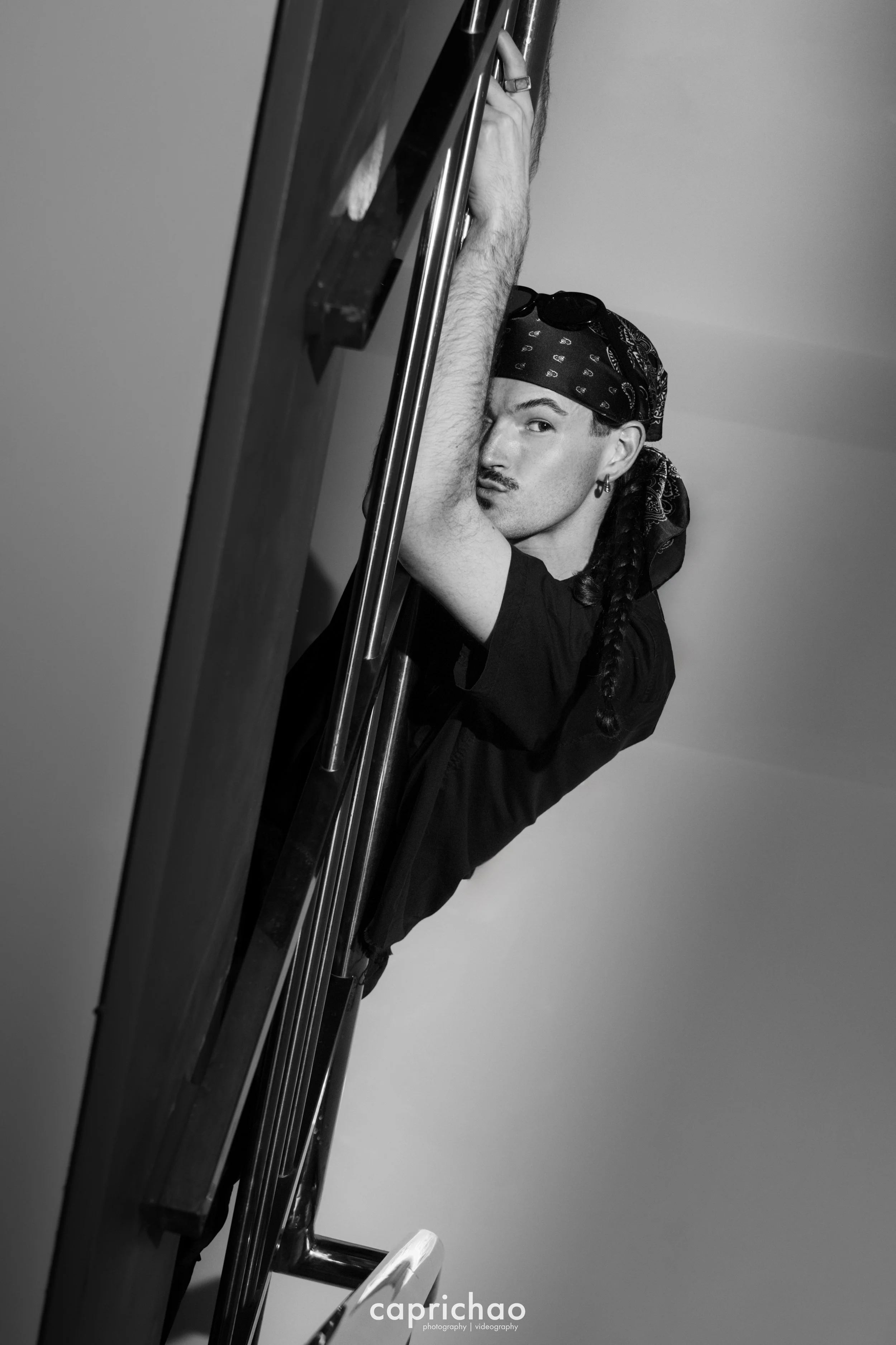 portrait-make-bnw-2.jpg