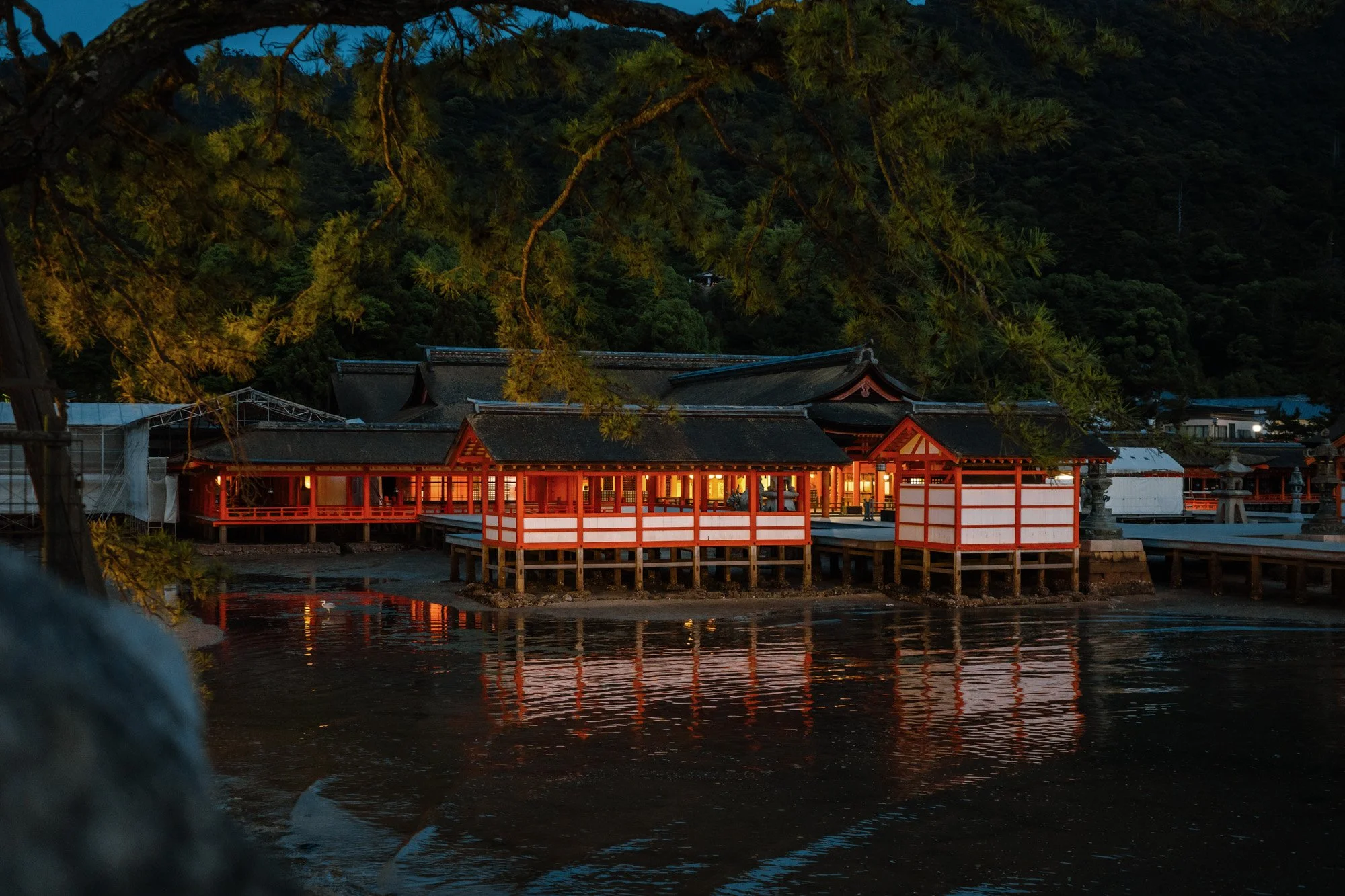 jp-miyajima-shrine-1.jpg