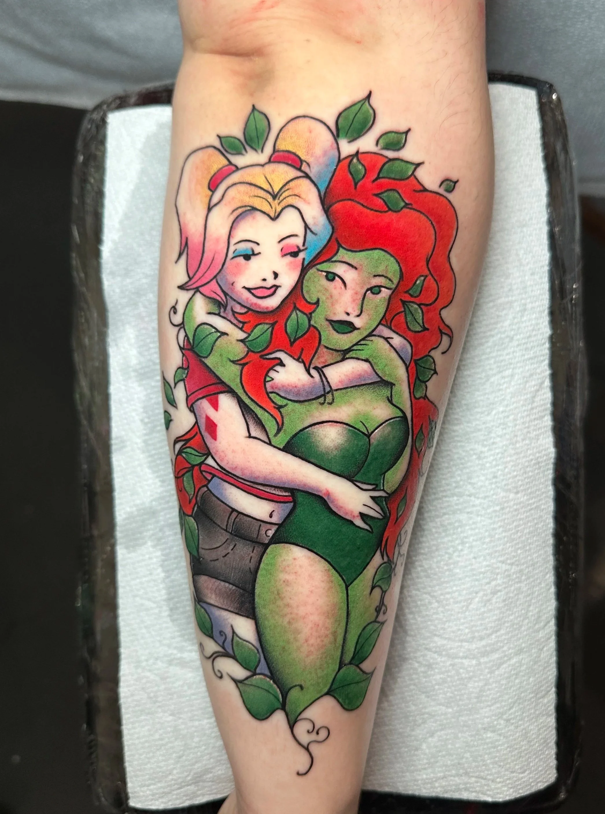dc comics sapphic queer love tattoo by ktrantattoos, woman tattoo artist in San Diego 